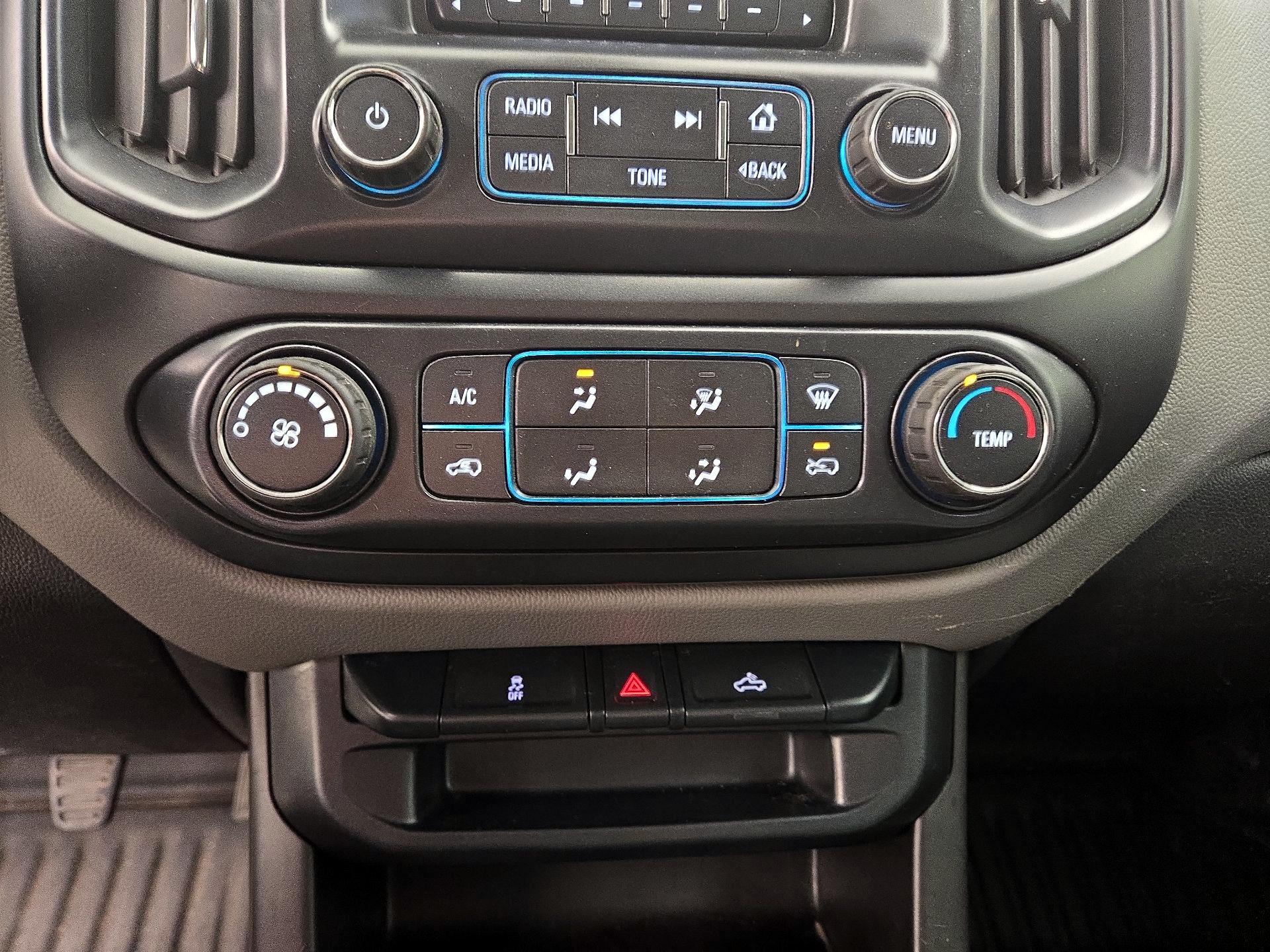 Thumbnail: 2015 Chevrolet Colorado - 16