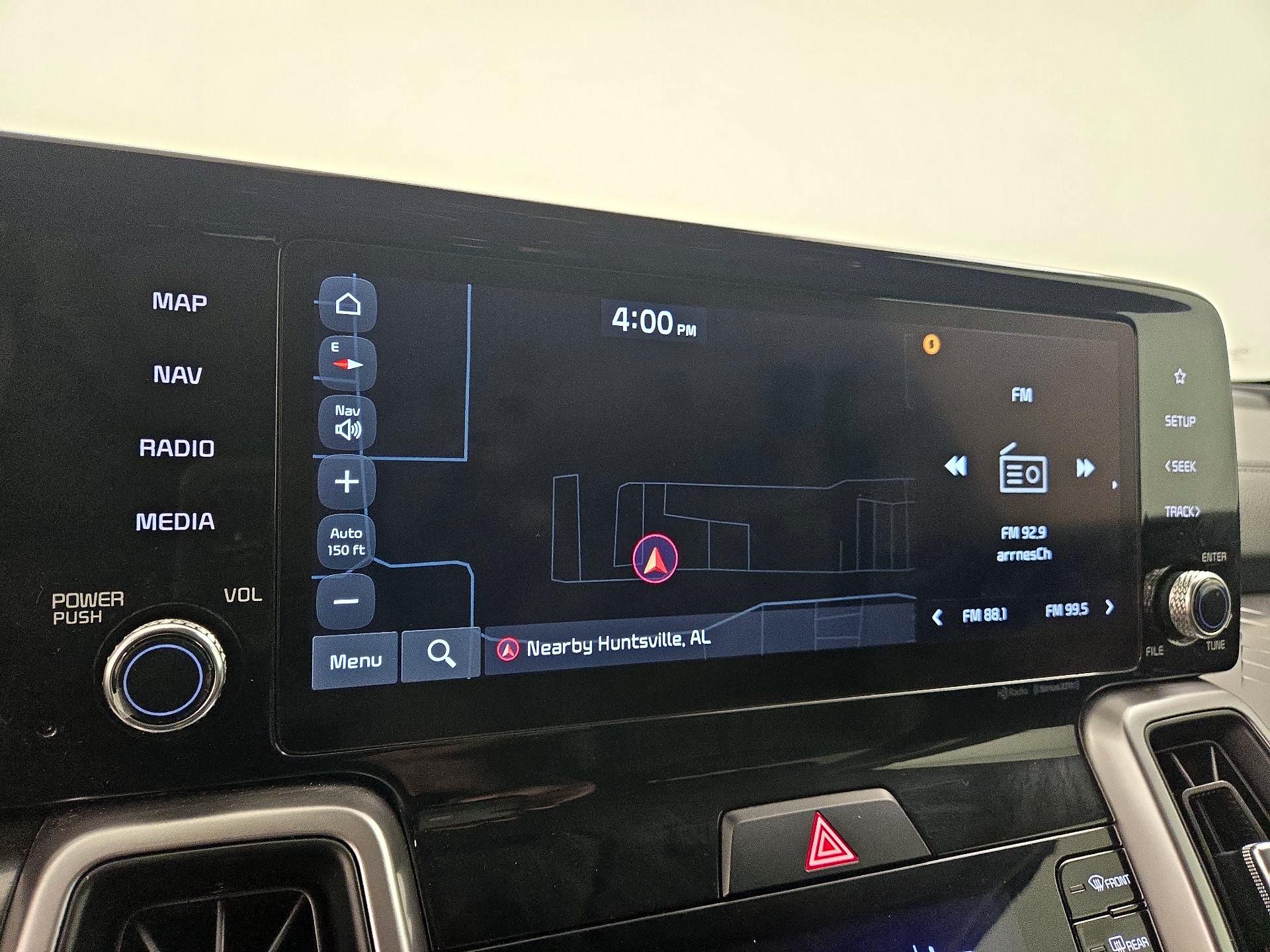 Thumbnail: 2023 Kia Sorento - 14