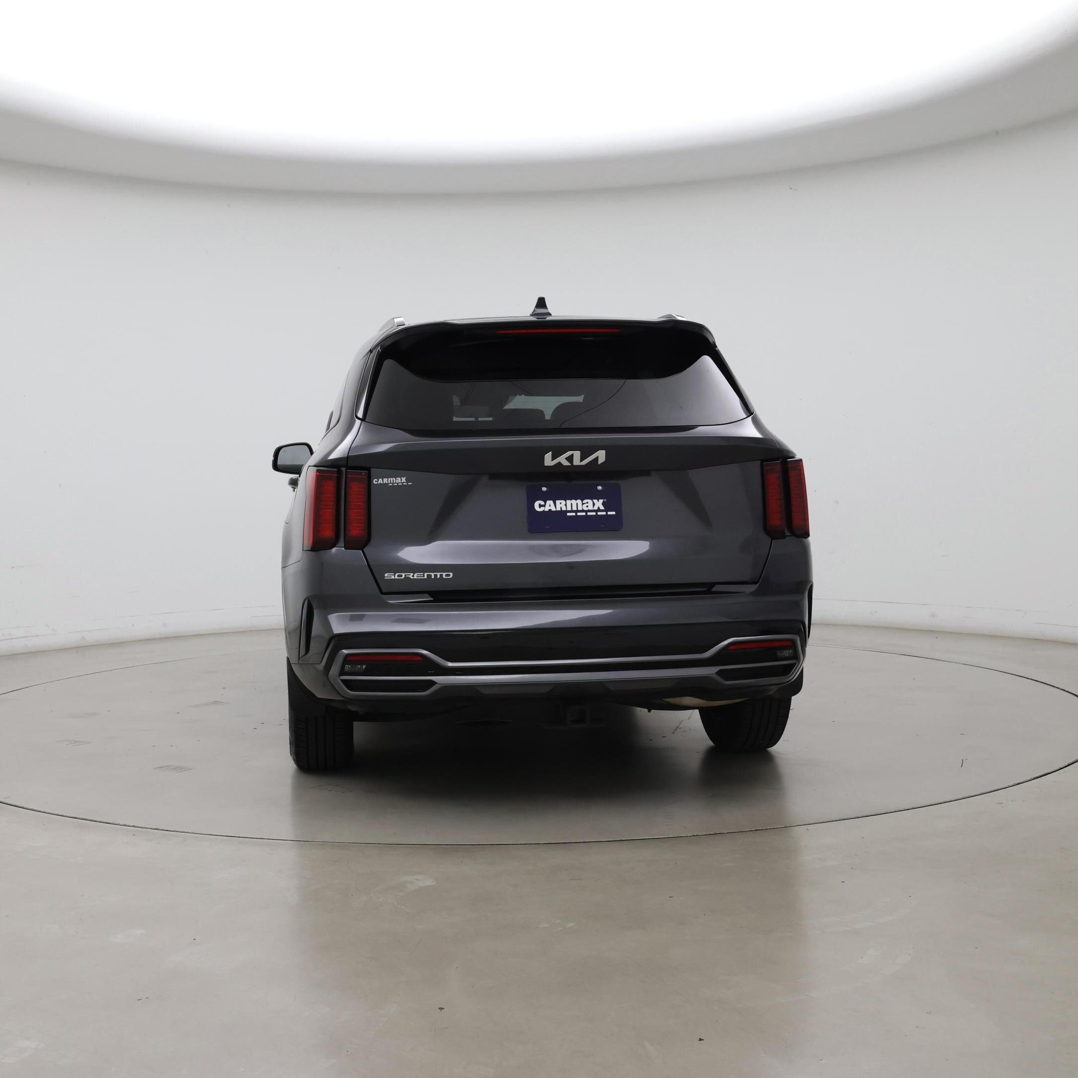 Thumbnail: 2023 Kia Sorento - 6