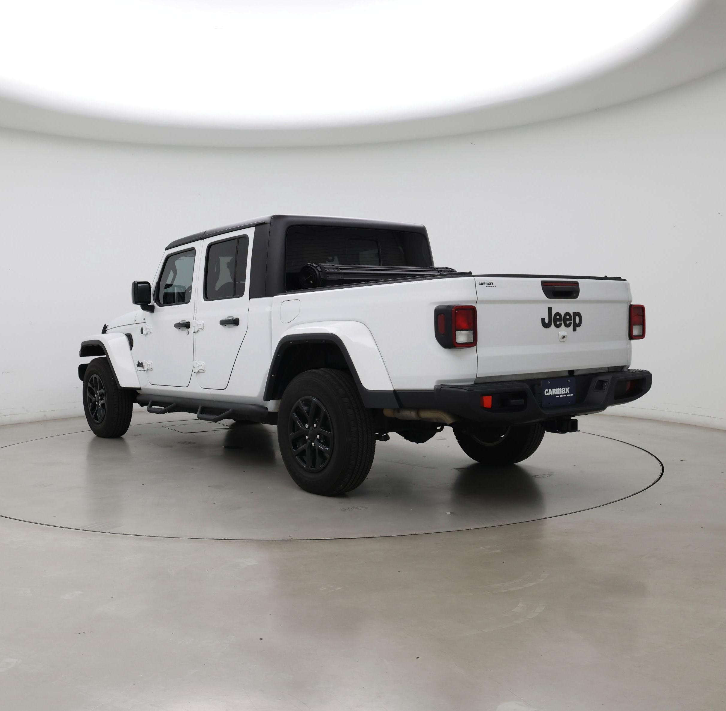 Thumbnail: 2023 Jeep Gladiator - 2