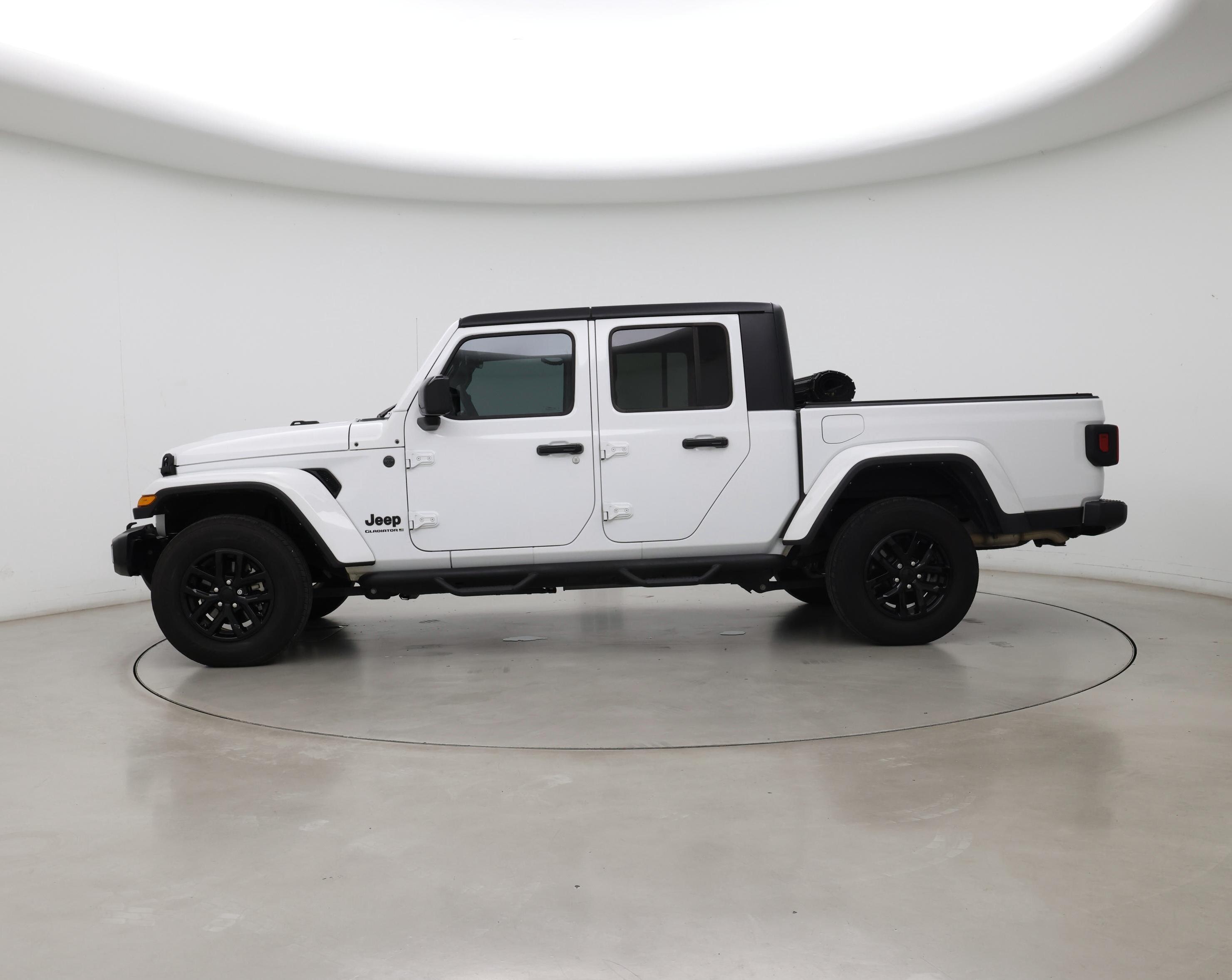 Thumbnail: 2023 Jeep Gladiator - 3