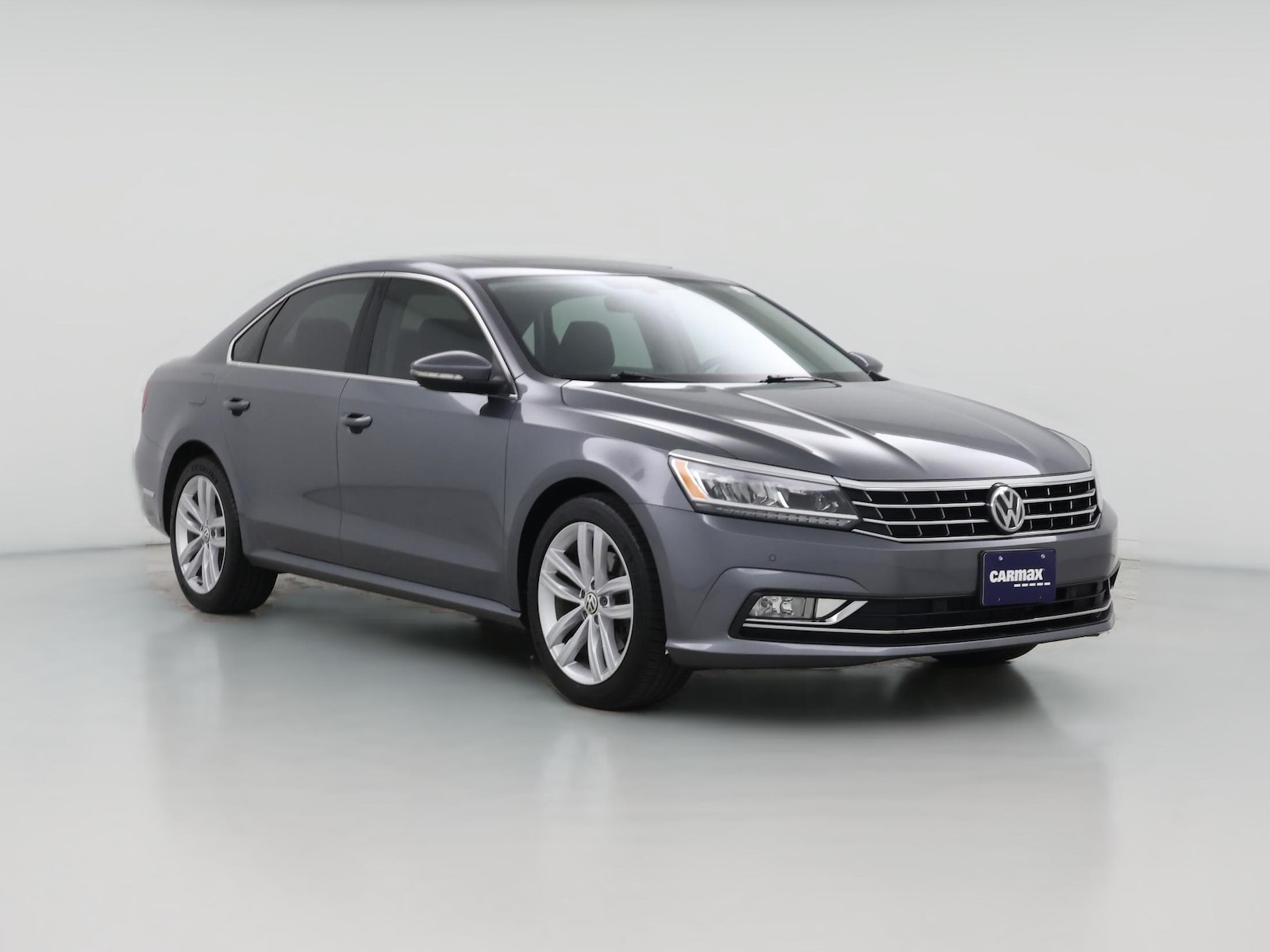 2018 Volkswagen Passat SE