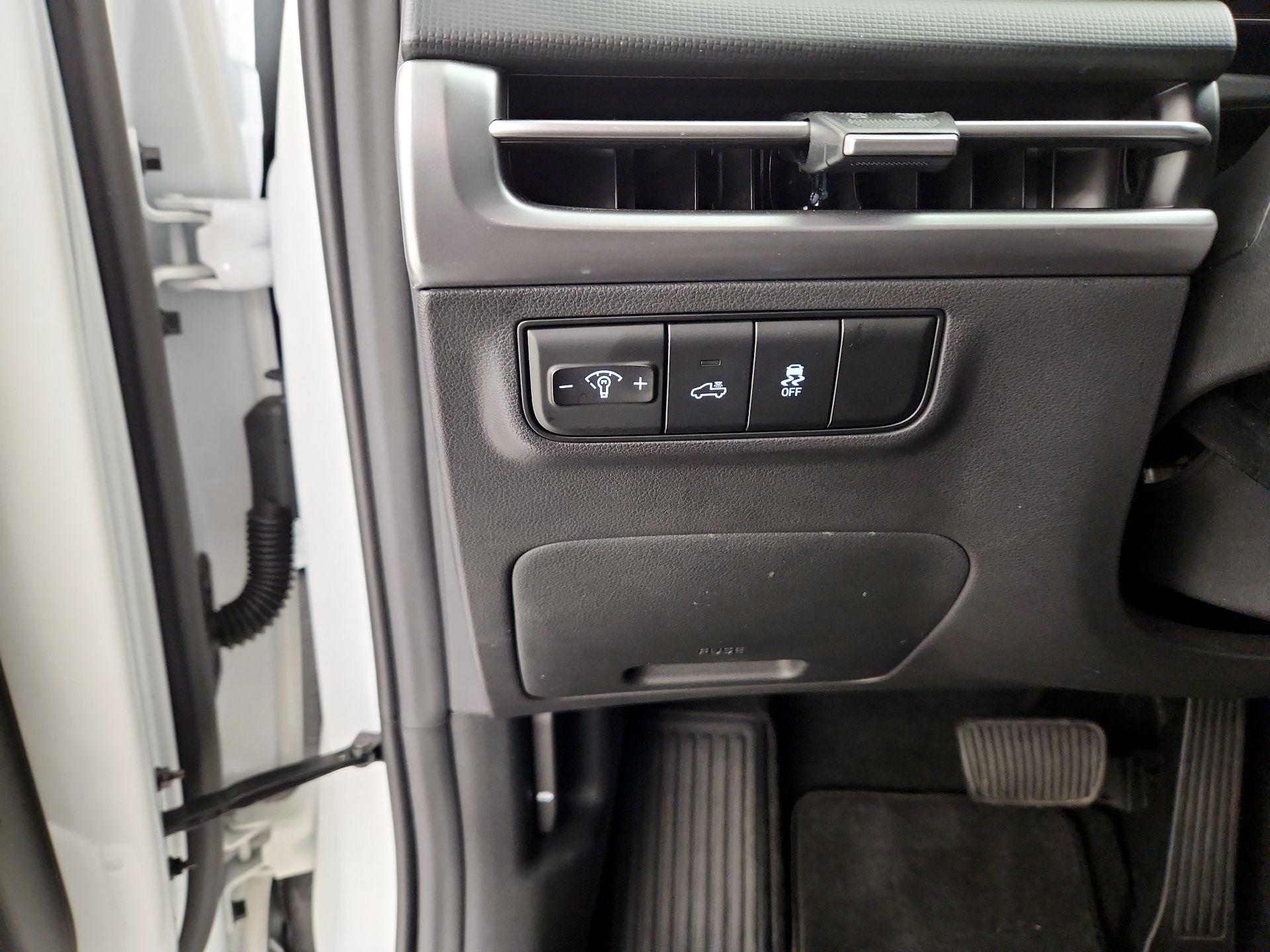 Thumbnail: 2025 Hyundai Santa Cruz - 13