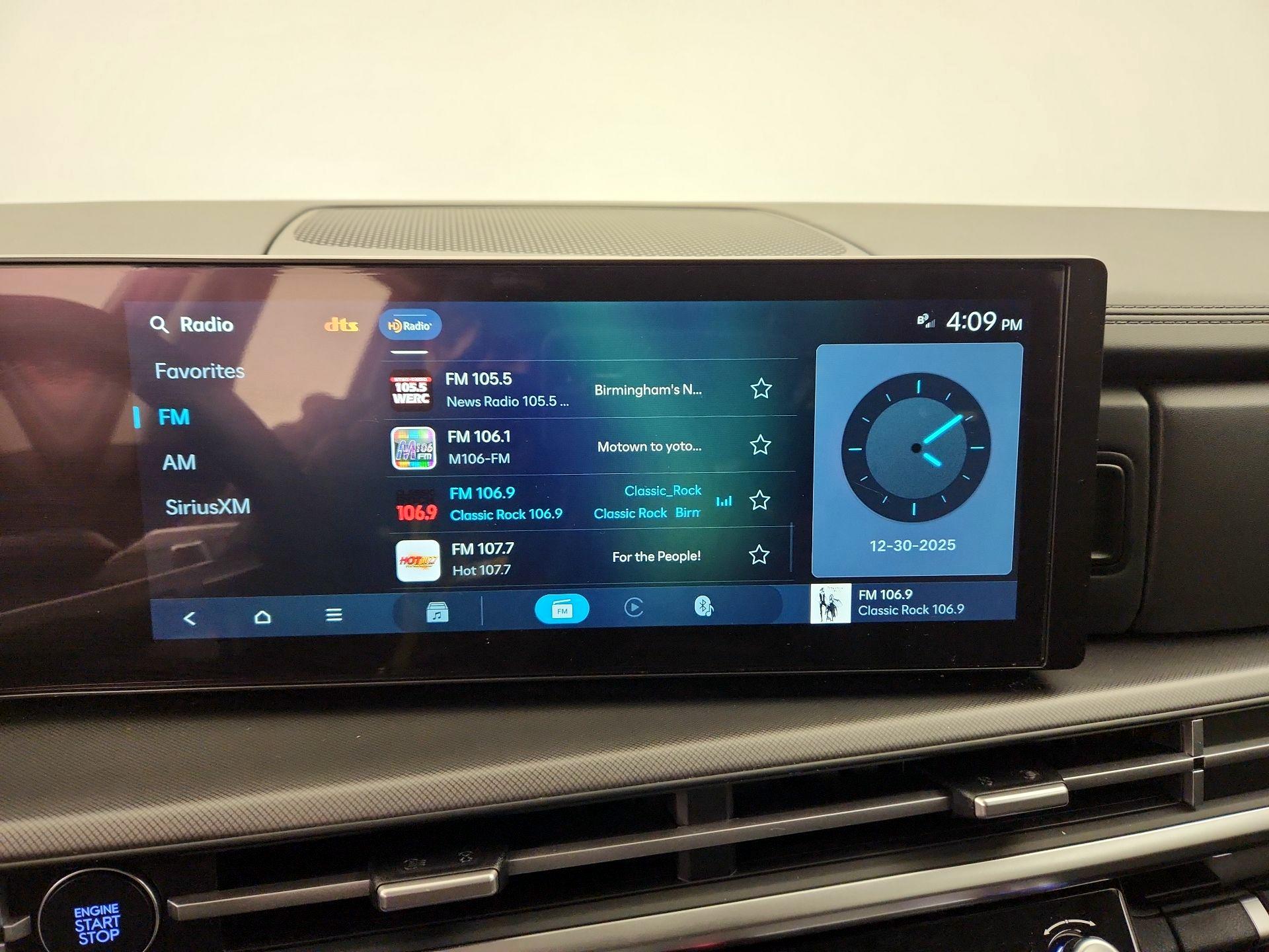 Thumbnail: 2025 Hyundai Santa Fe - 15