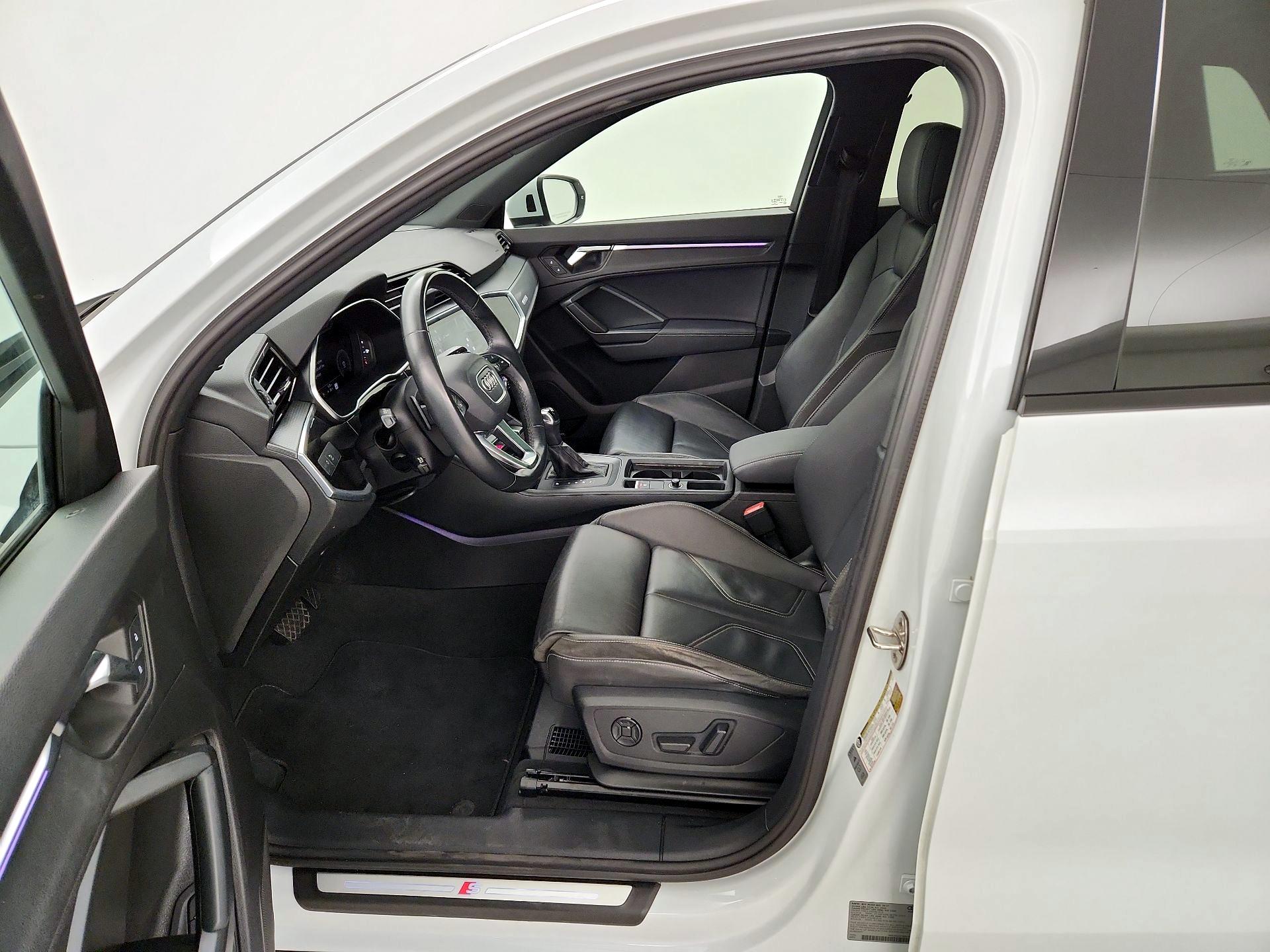 Thumbnail: 2022 Audi Q3 - 9