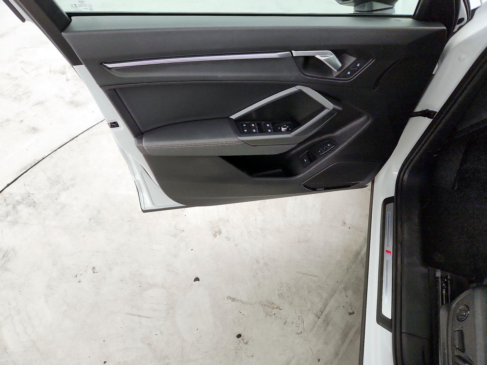 Thumbnail: 2022 Audi Q3 - 10