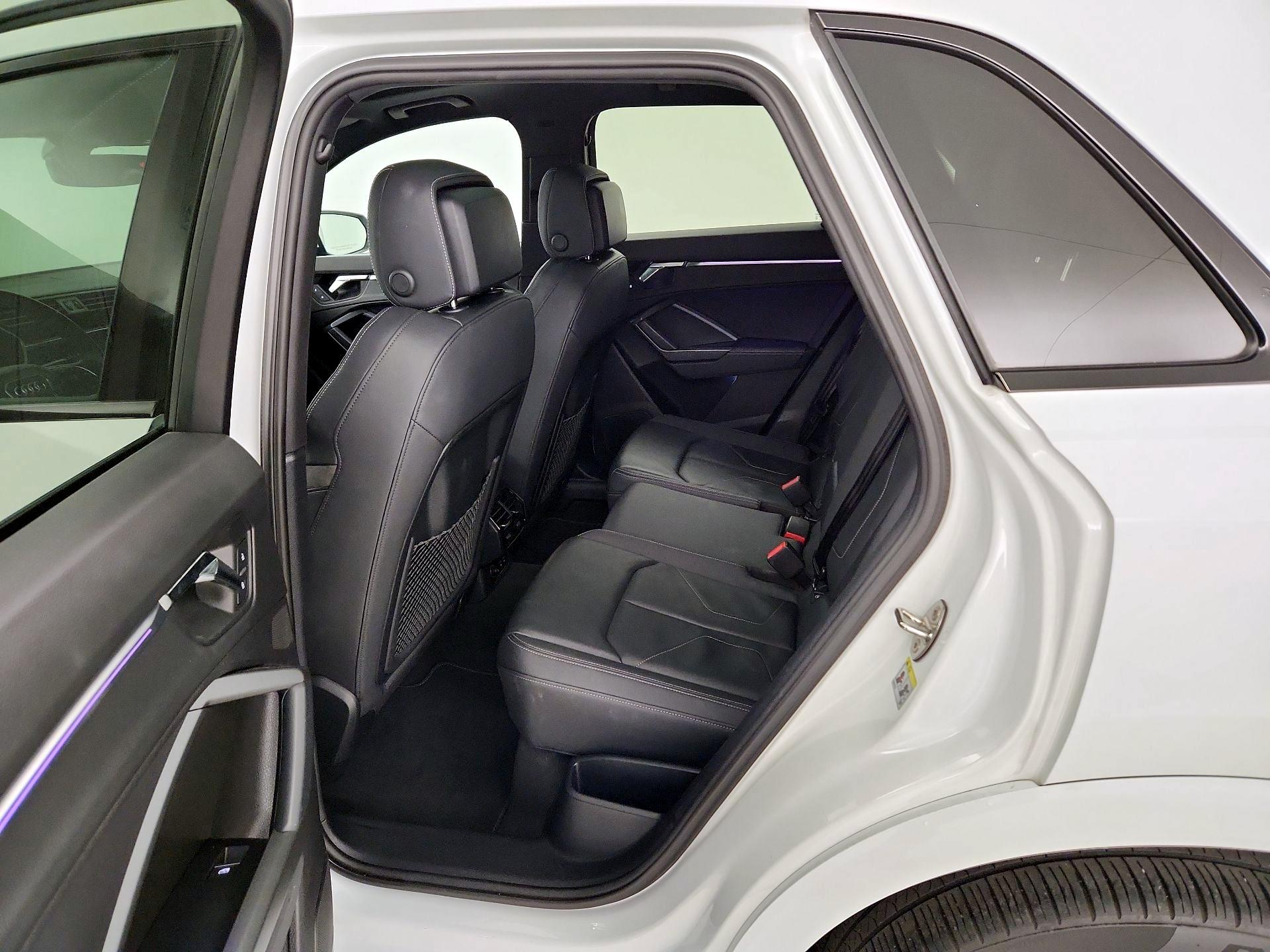 Thumbnail: 2022 Audi Q3 - 19