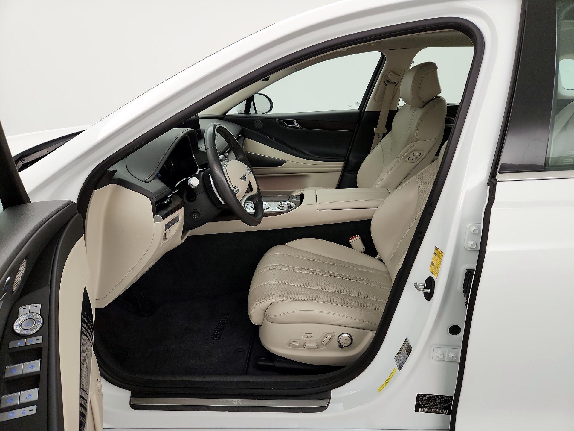 Thumbnail: 2022 Genesis G80 - 9