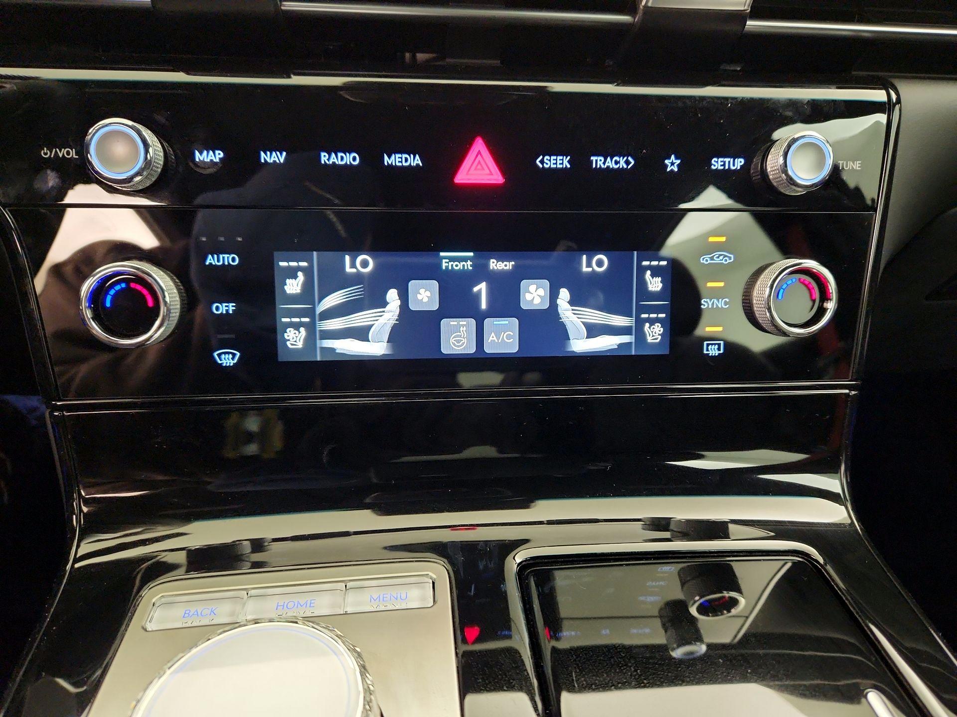 Thumbnail: 2025 Genesis G80 - 17