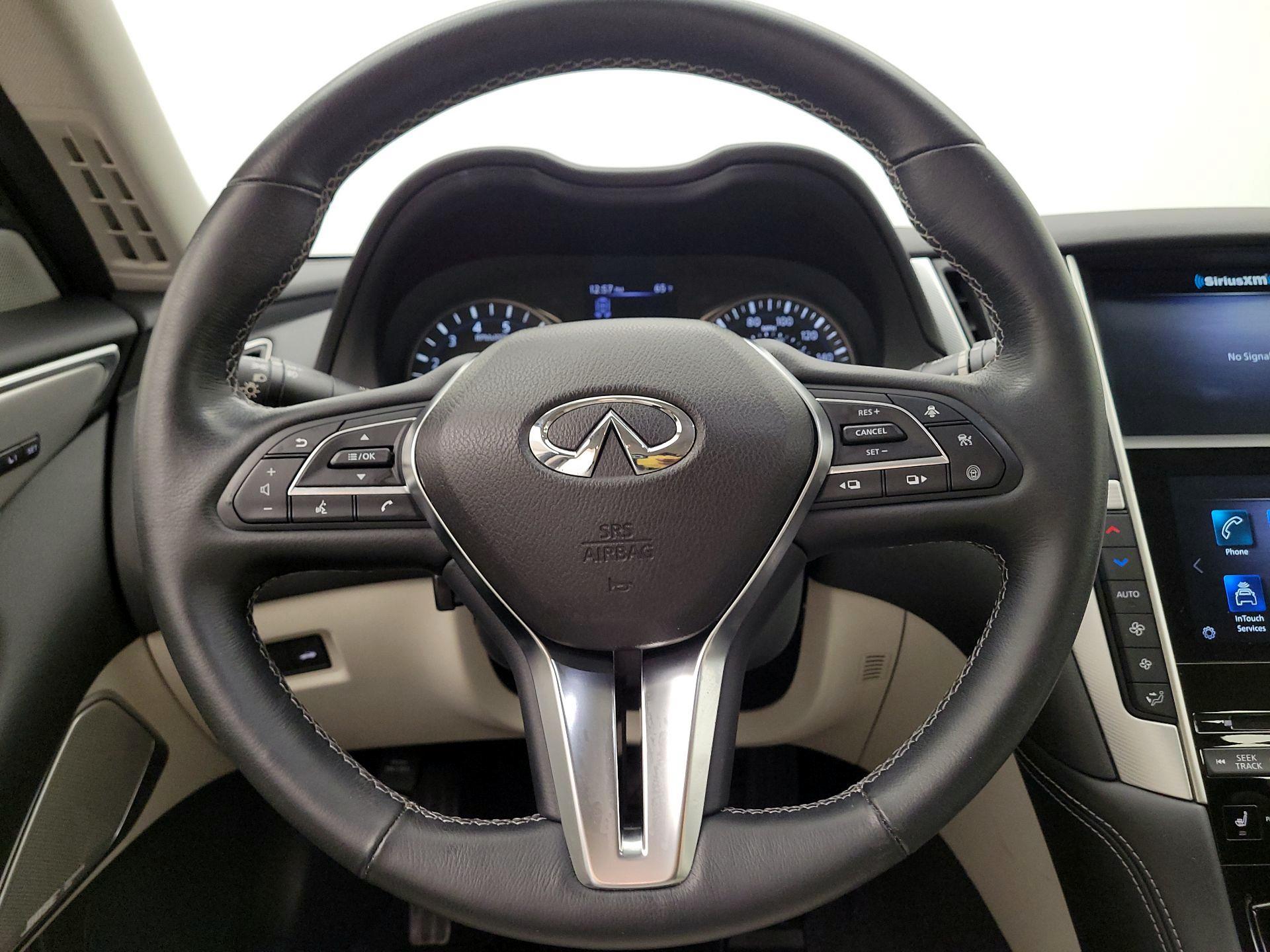 Thumbnail: 2022 INFINITI Q50 - 10