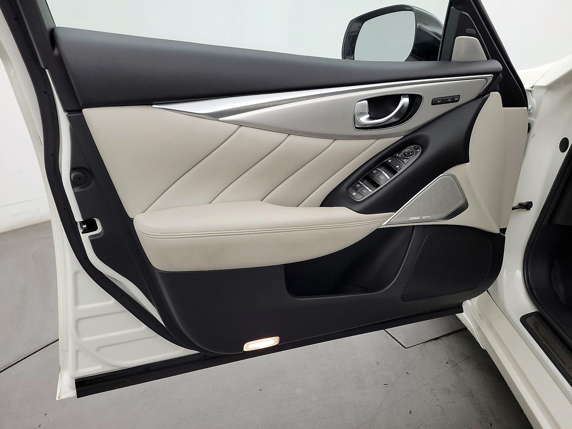 Thumbnail: 2022 INFINITI Q50 - 12