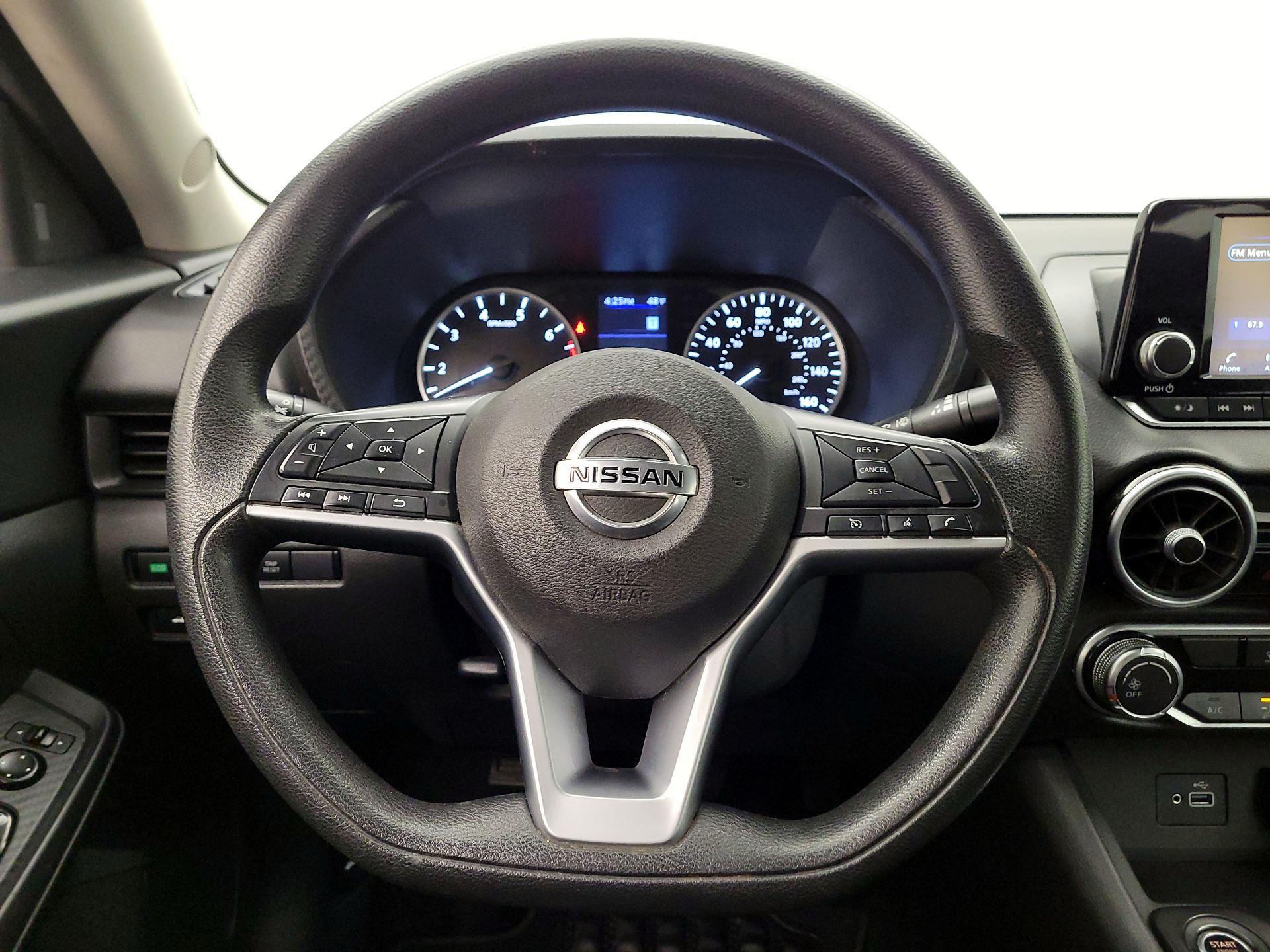 Thumbnail: 2023 Nissan Sentra - 10