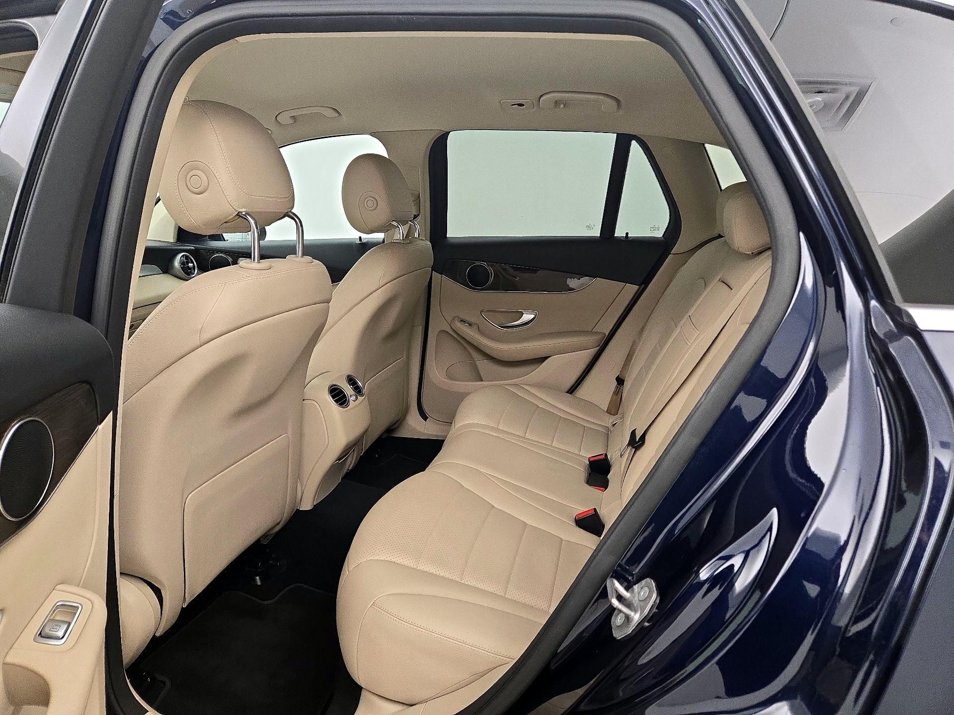 Thumbnail: 2021 Mercedes-Benz GLC - 18