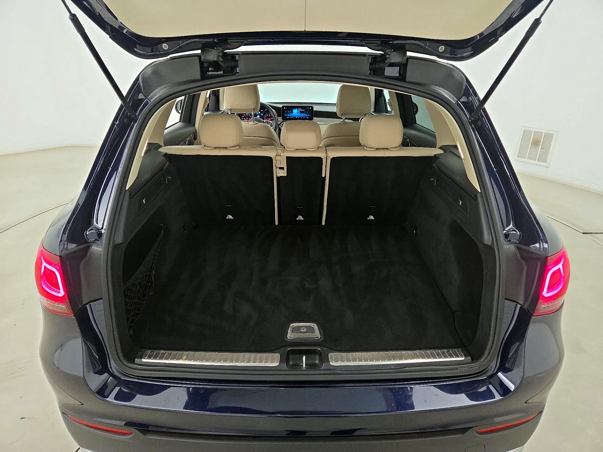 Thumbnail: 2021 Mercedes-Benz GLC - 19