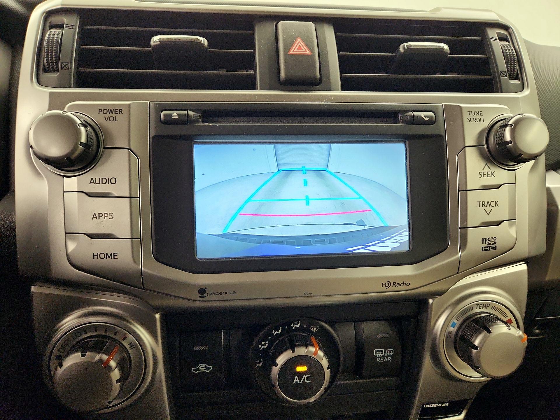 Thumbnail: 2015 Toyota 4Runner - 14