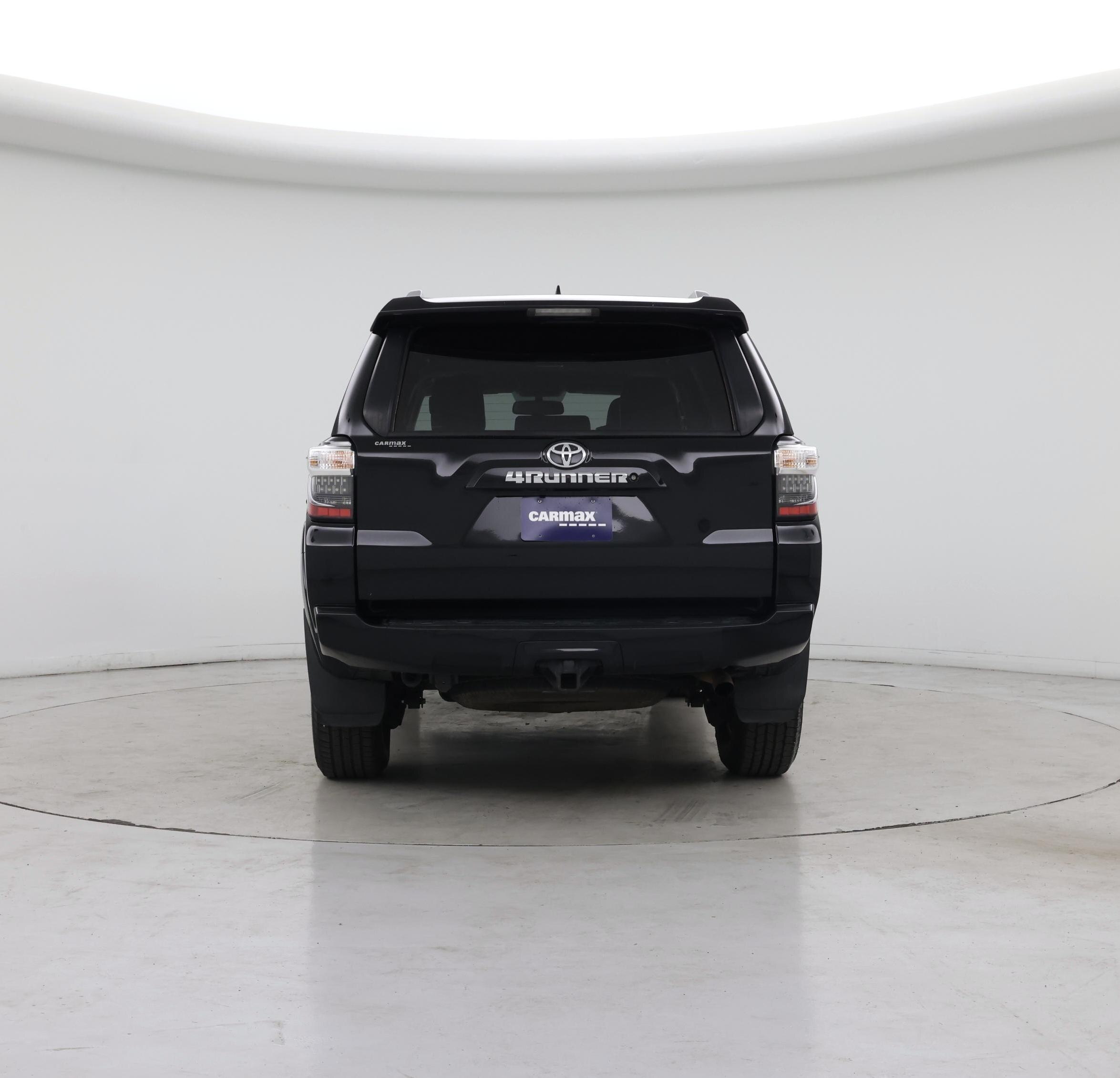 Thumbnail: 2015 Toyota 4Runner - 6