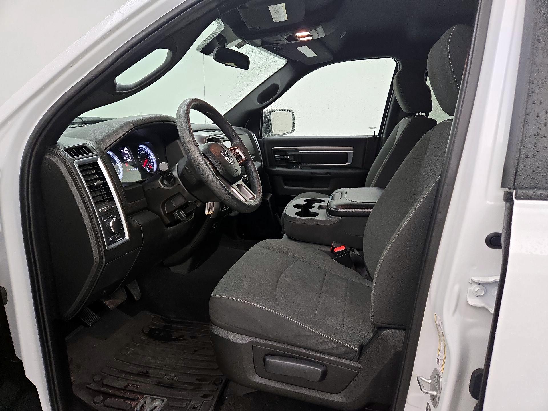 Thumbnail: 2022 RAM 1500 Classic - 11