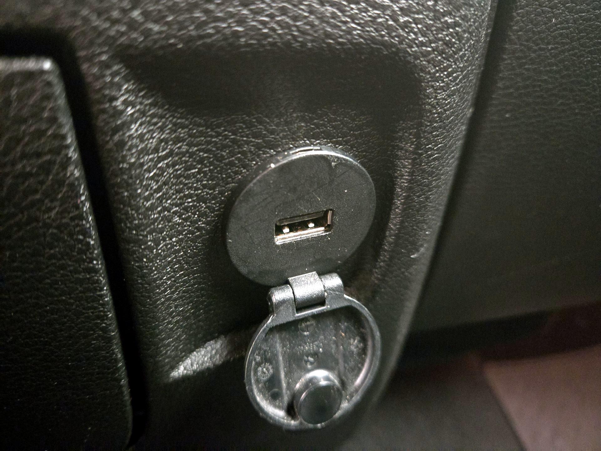 Thumbnail: 2022 RAM 1500 Classic - 18