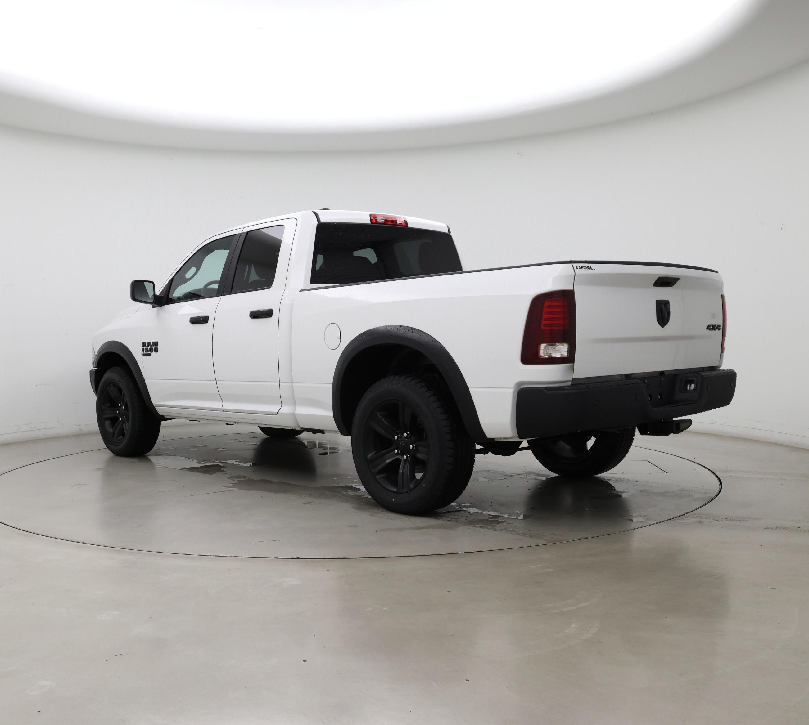 Thumbnail: 2022 RAM 1500 Classic - 2