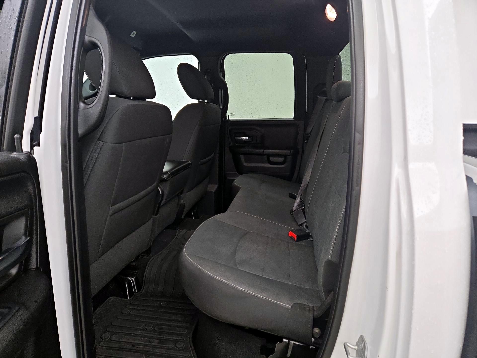 Thumbnail: 2022 RAM 1500 Classic - 19