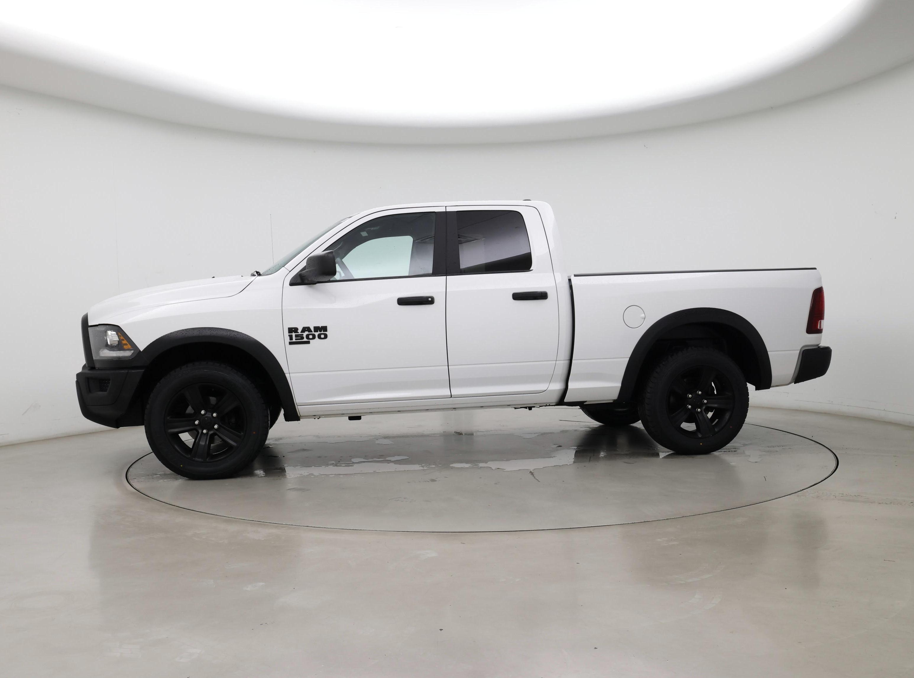 Thumbnail: 2022 RAM 1500 Classic - 3