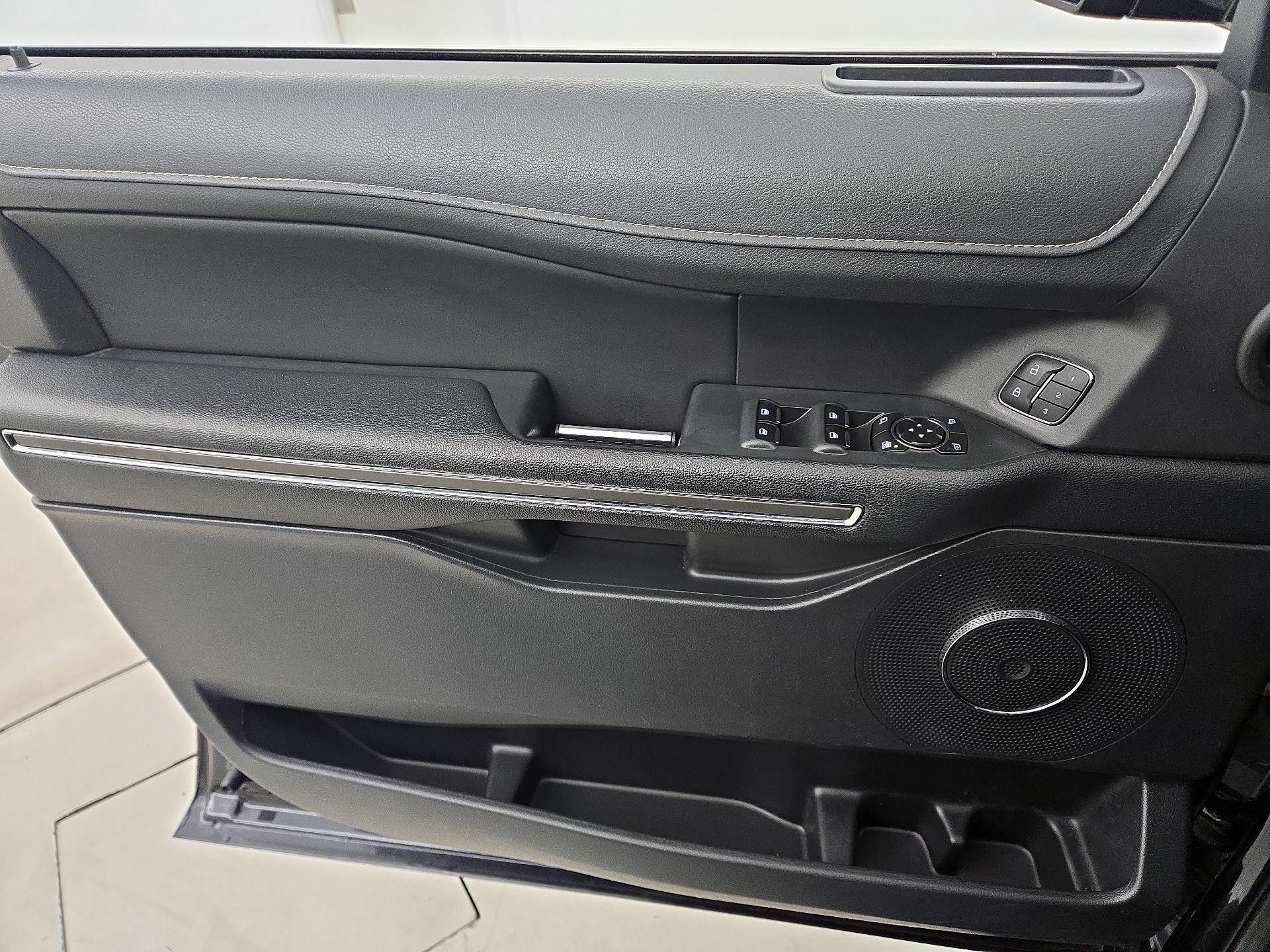 Thumbnail: 2024 Ford Expedition - 12