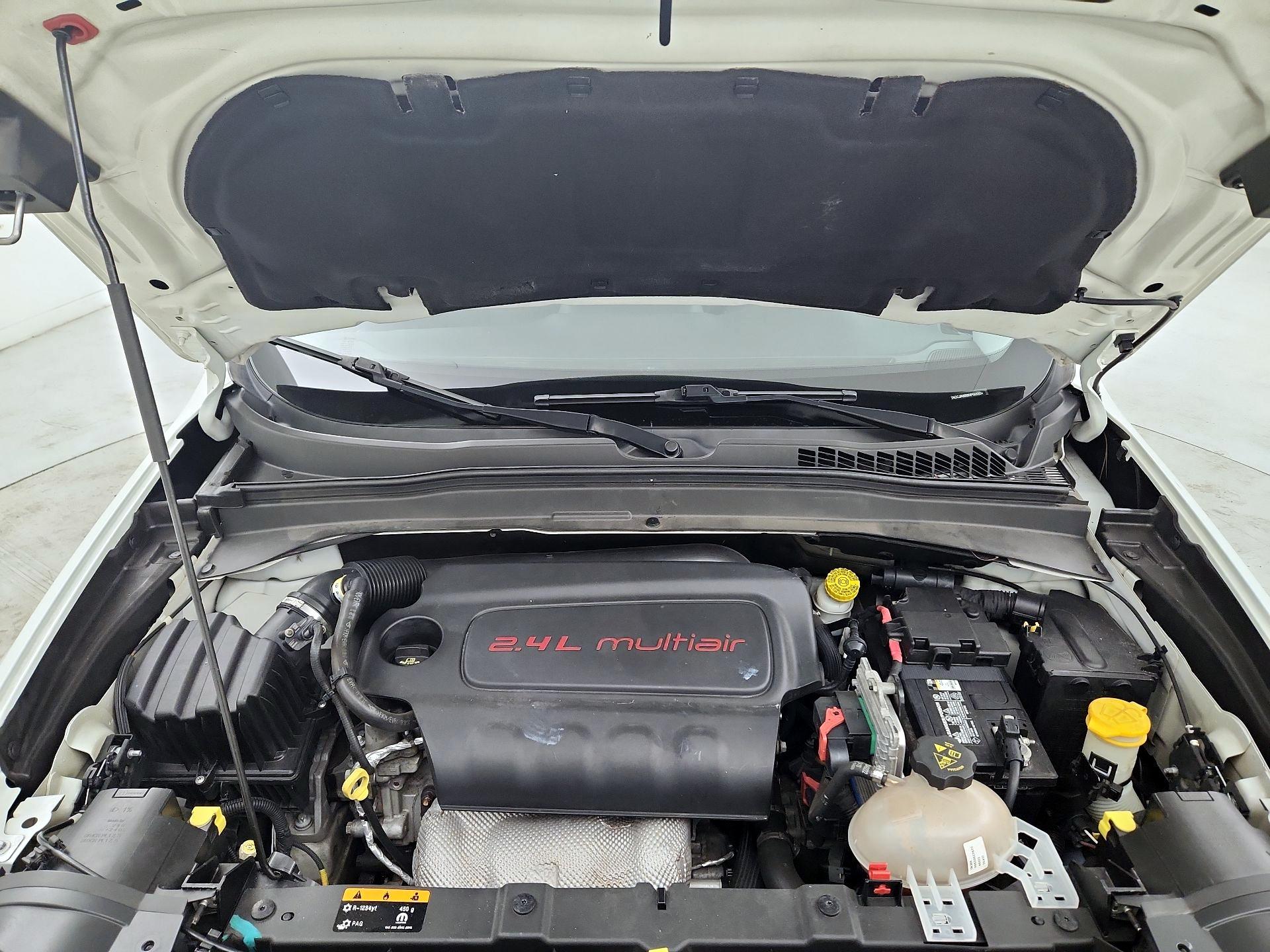 Thumbnail: 2017 Jeep Renegade - 20