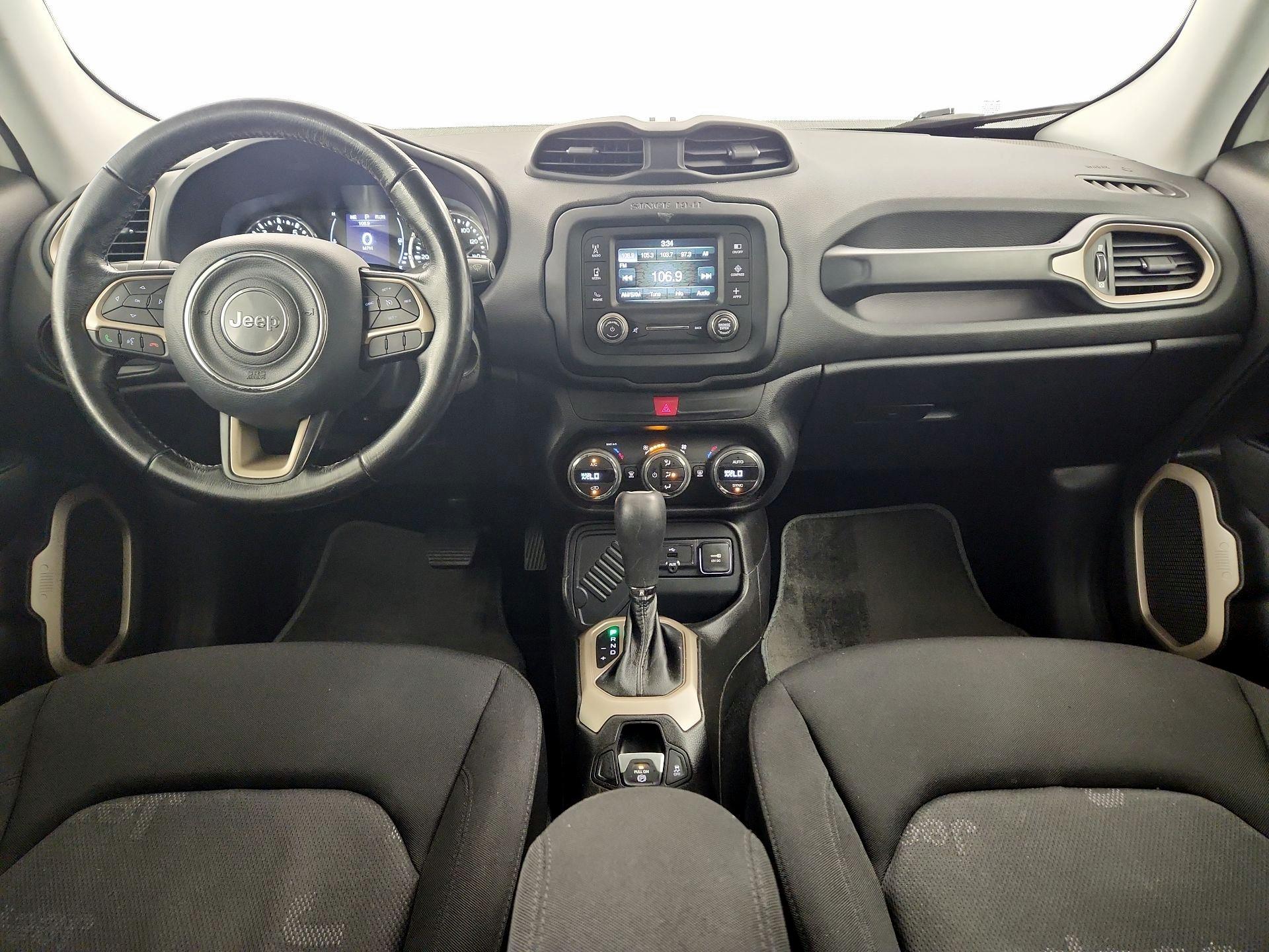 Thumbnail: 2017 Jeep Renegade - 8