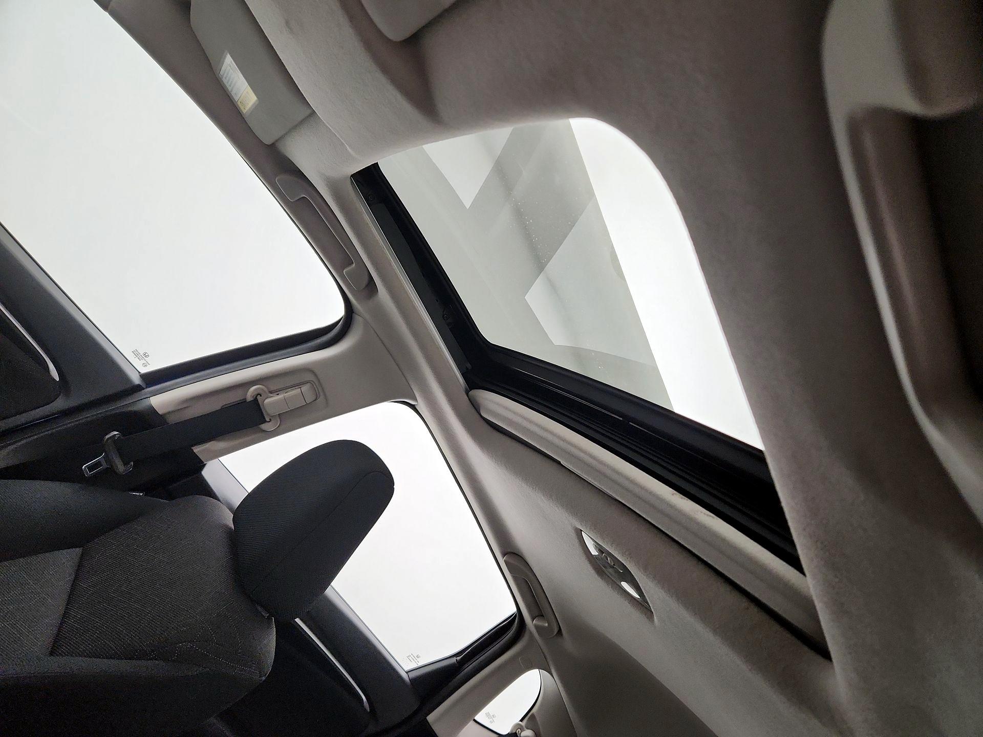 Thumbnail: 2015 Honda Fit - 17