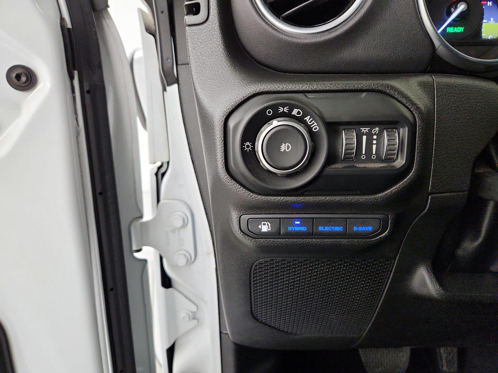 Thumbnail: 2022 Jeep Wrangler - 13