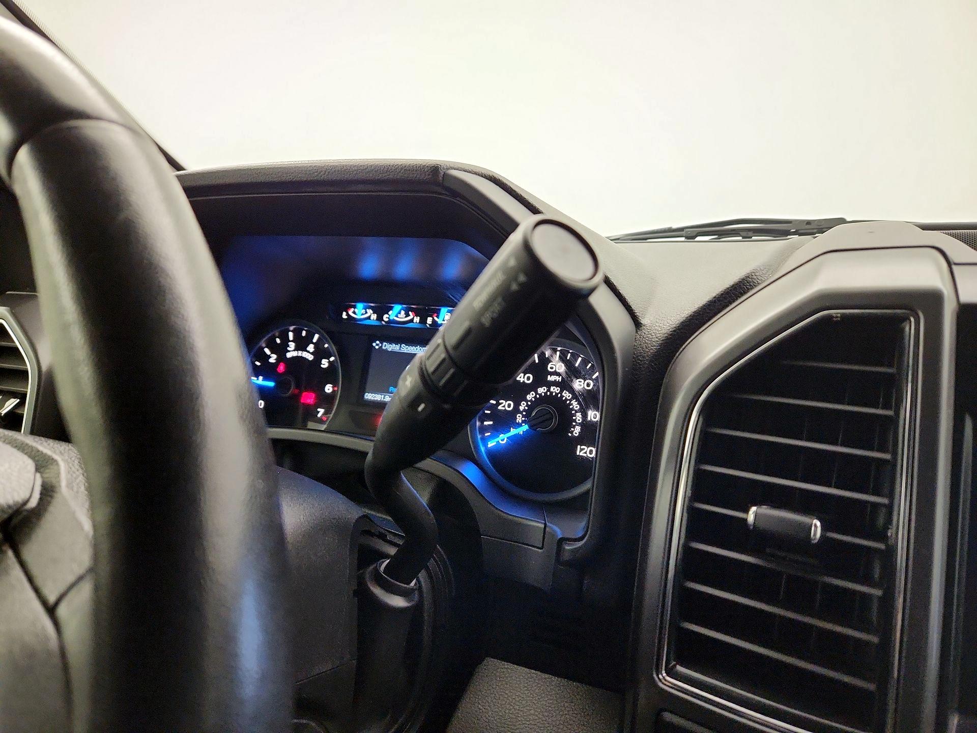 Thumbnail: 2017 Ford F-150 - 16