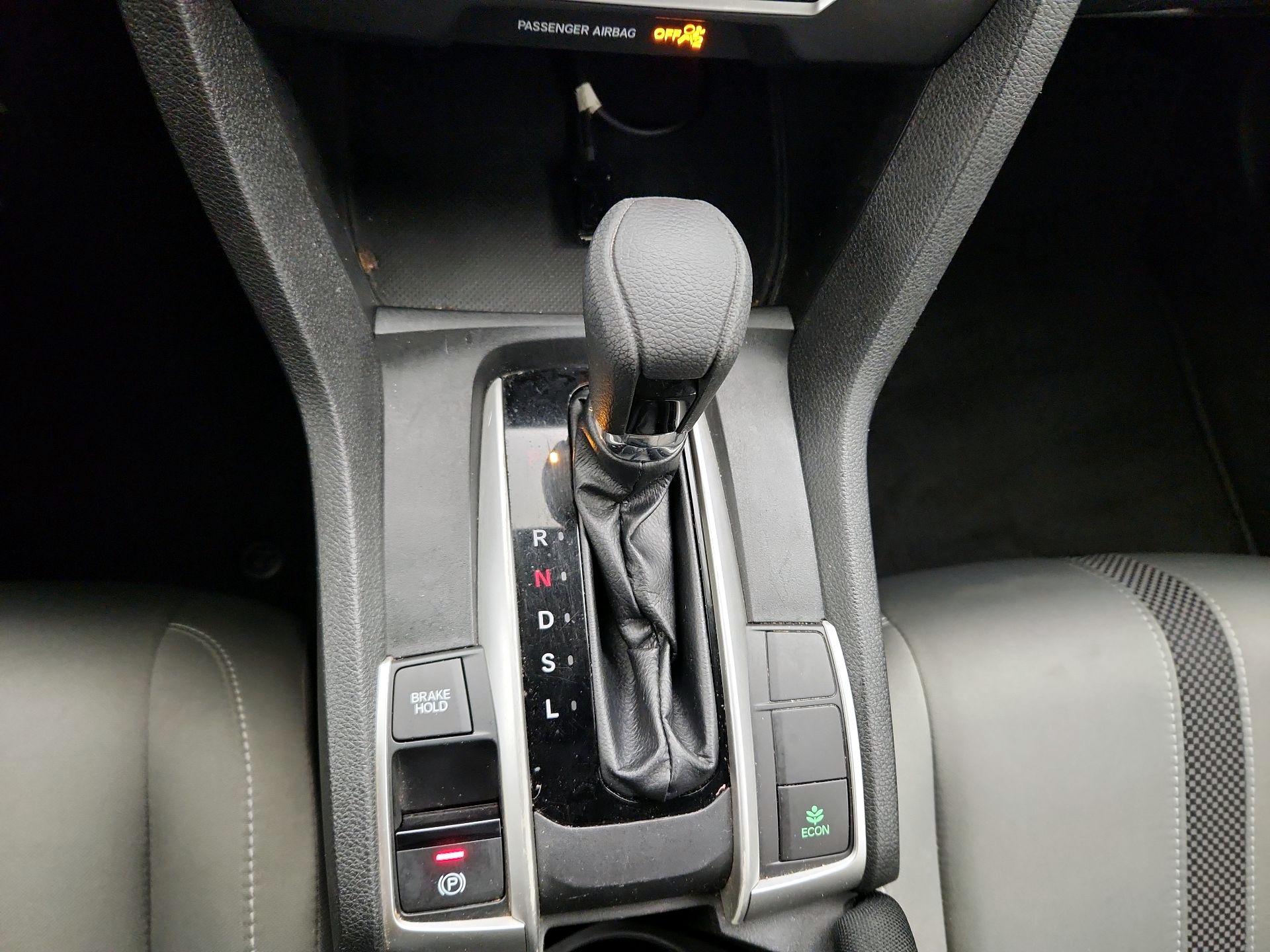 Thumbnail: 2019 Honda Civic - 15