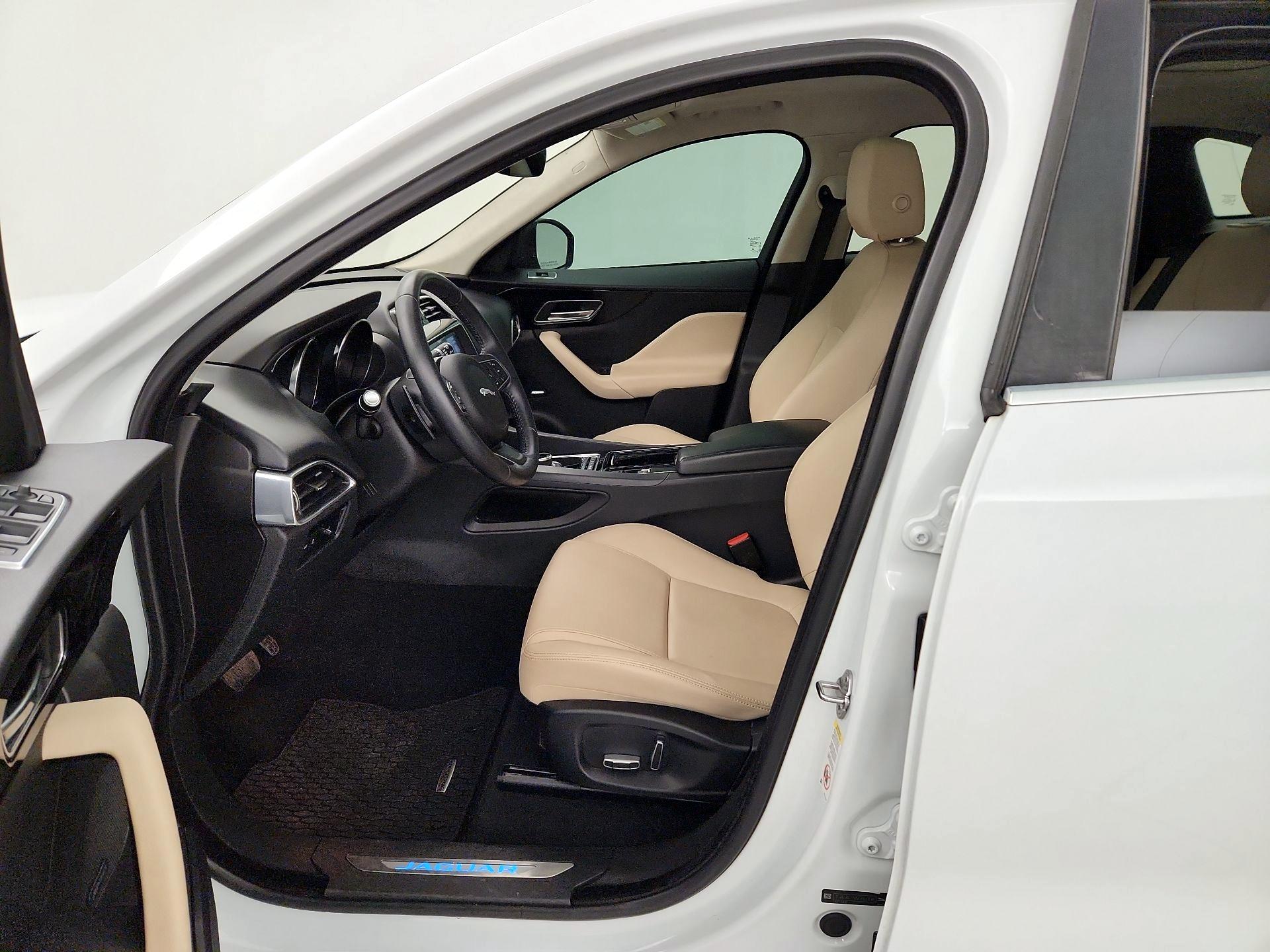 Thumbnail: 2020 Jaguar F-Pace - 11