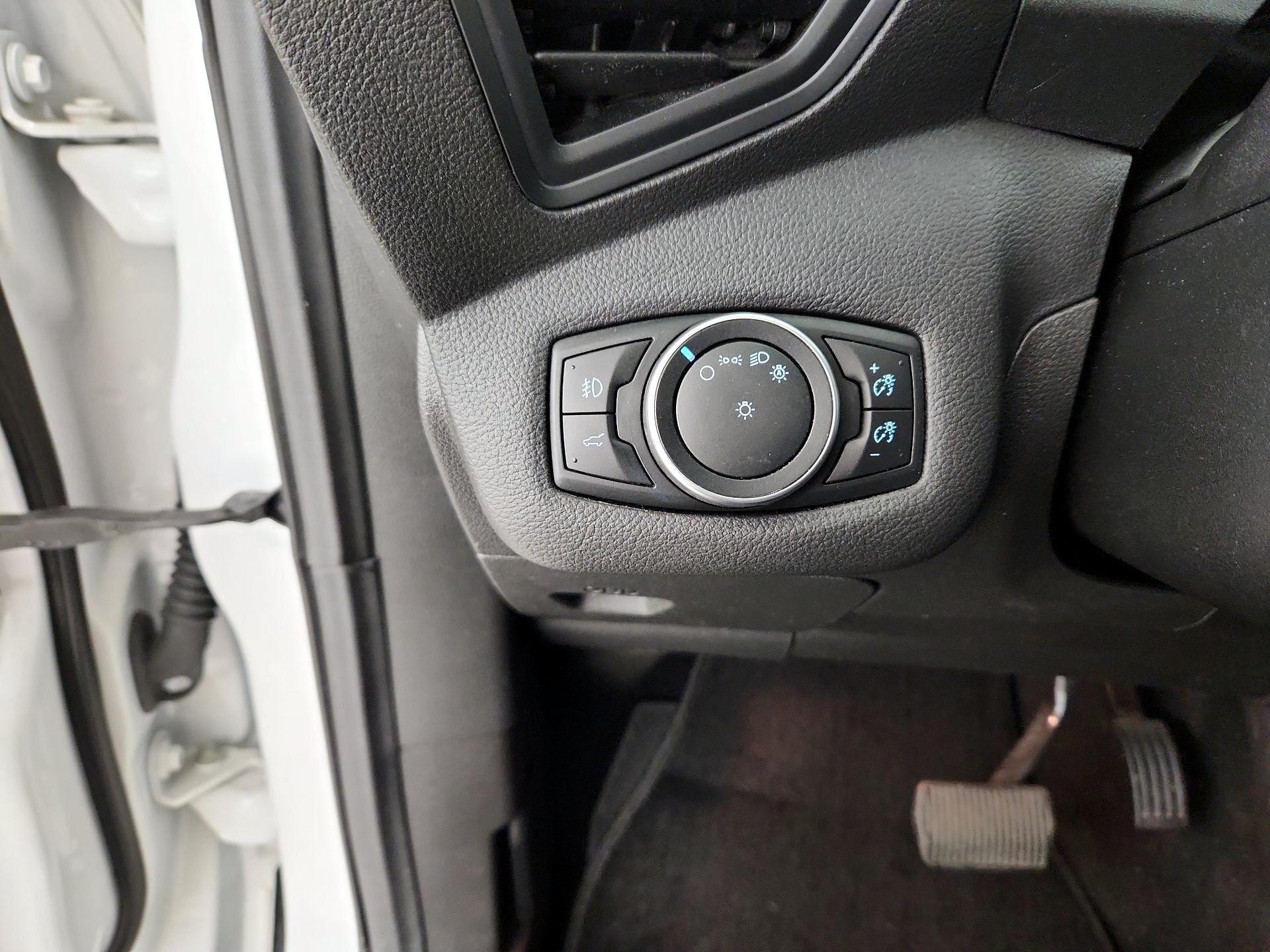 Thumbnail: 2017 Ford Escape - 13