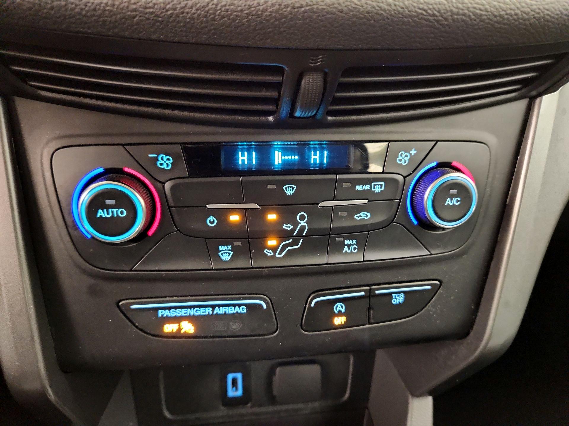 Thumbnail: 2017 Ford Escape - 16