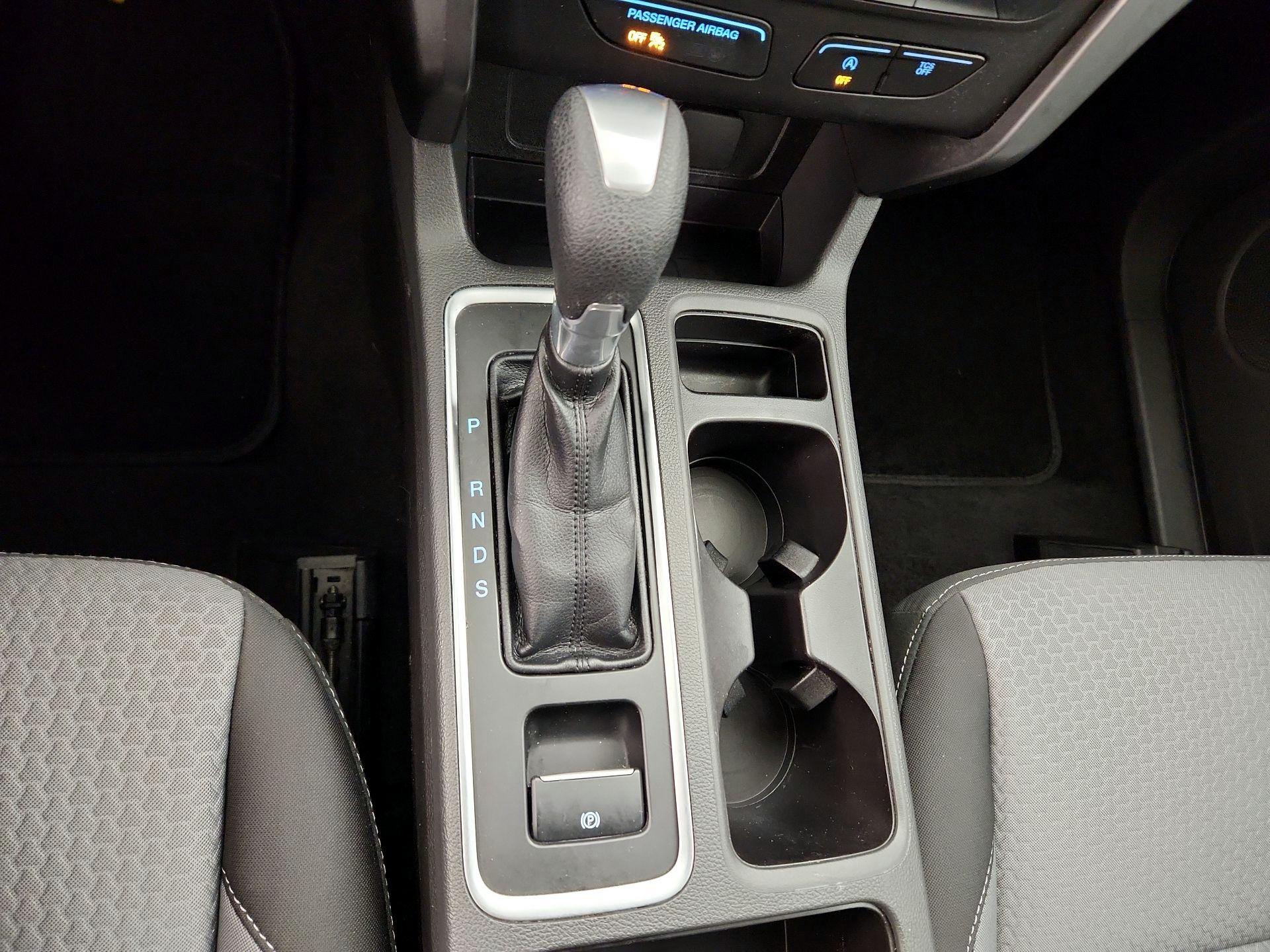 Thumbnail: 2017 Ford Escape - 17