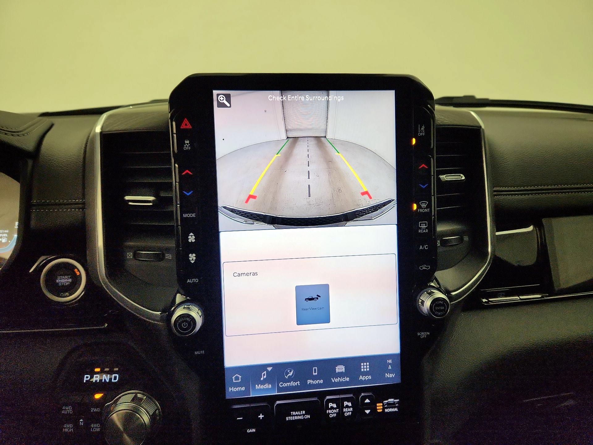 Thumbnail: 2025 RAM 1500 - 15