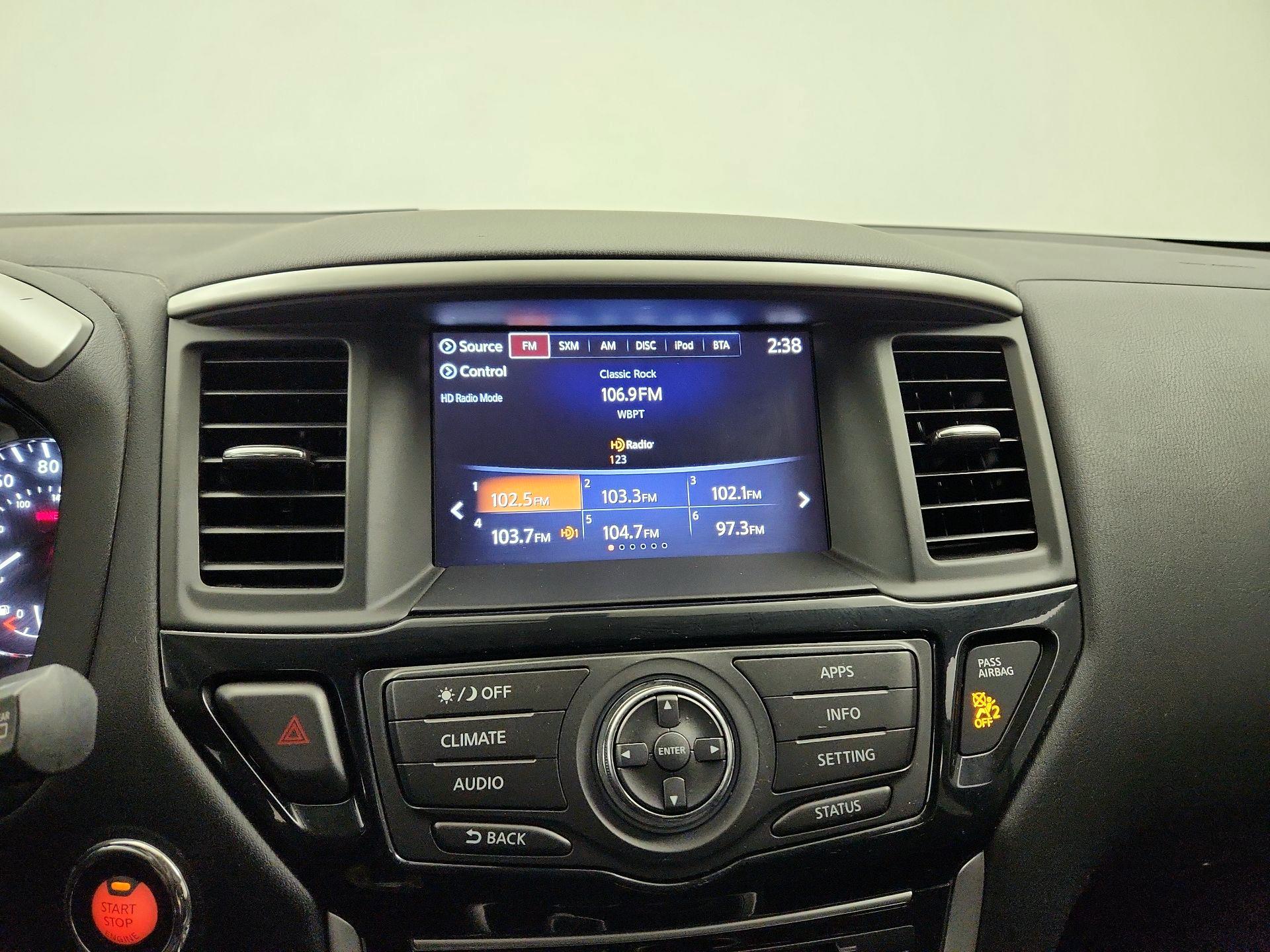 Thumbnail: 2018 Nissan Pathfinder - 13