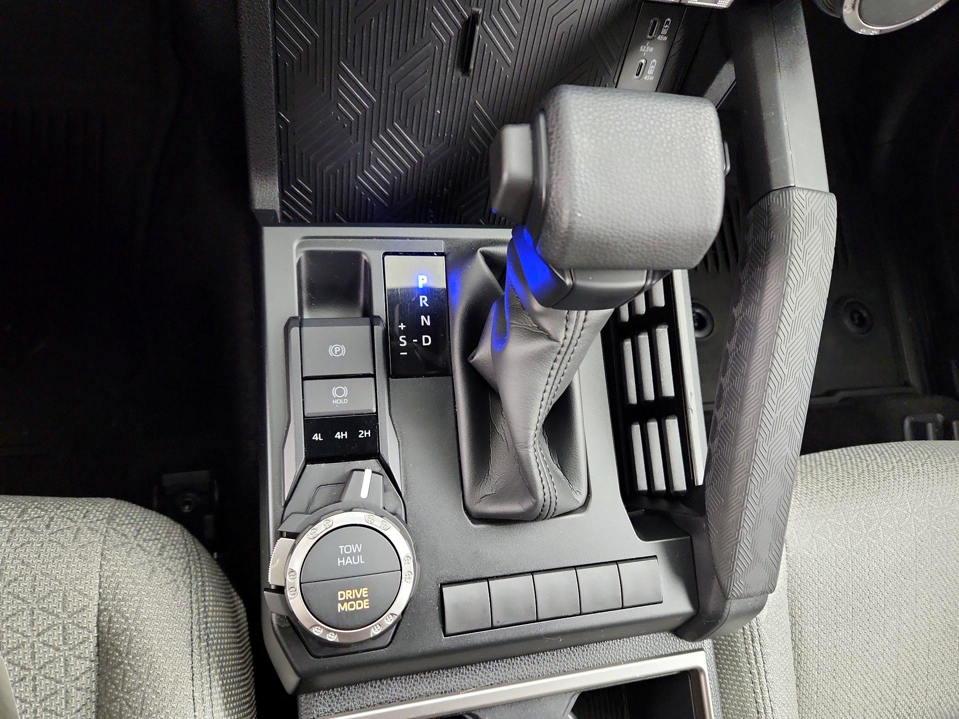 Thumbnail: 2025 Toyota 4Runner - 17