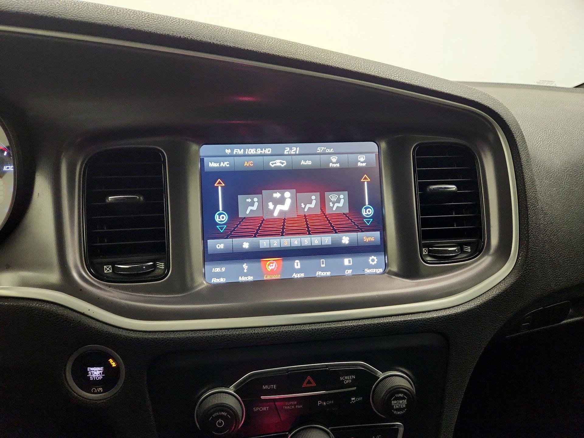 Thumbnail: 2019 Dodge Charger - 14