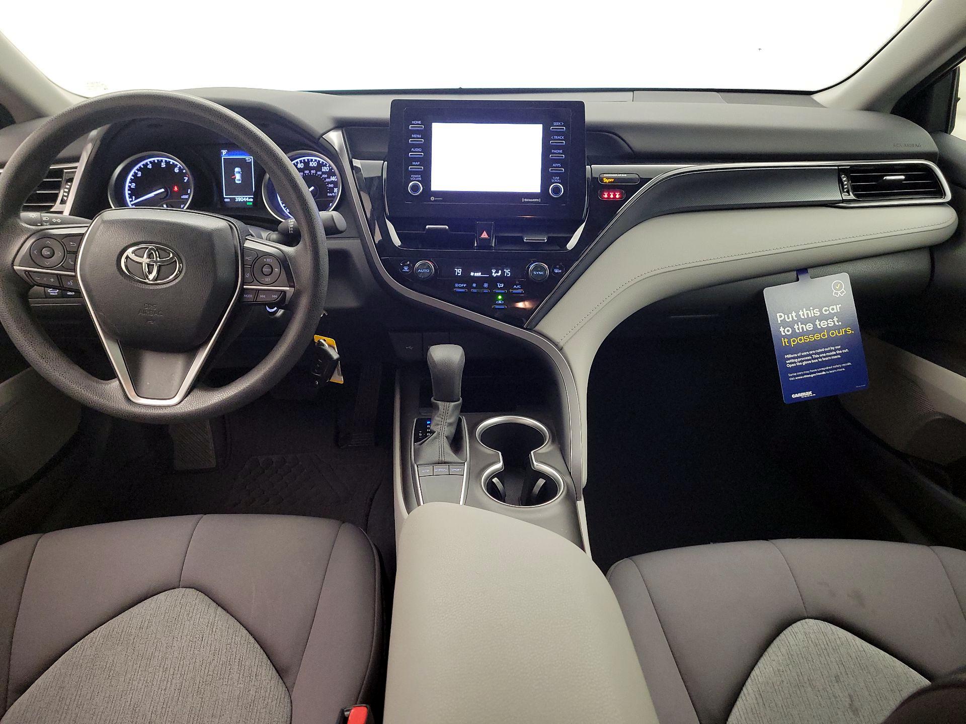 Thumbnail: 2023 Toyota Camry - 9