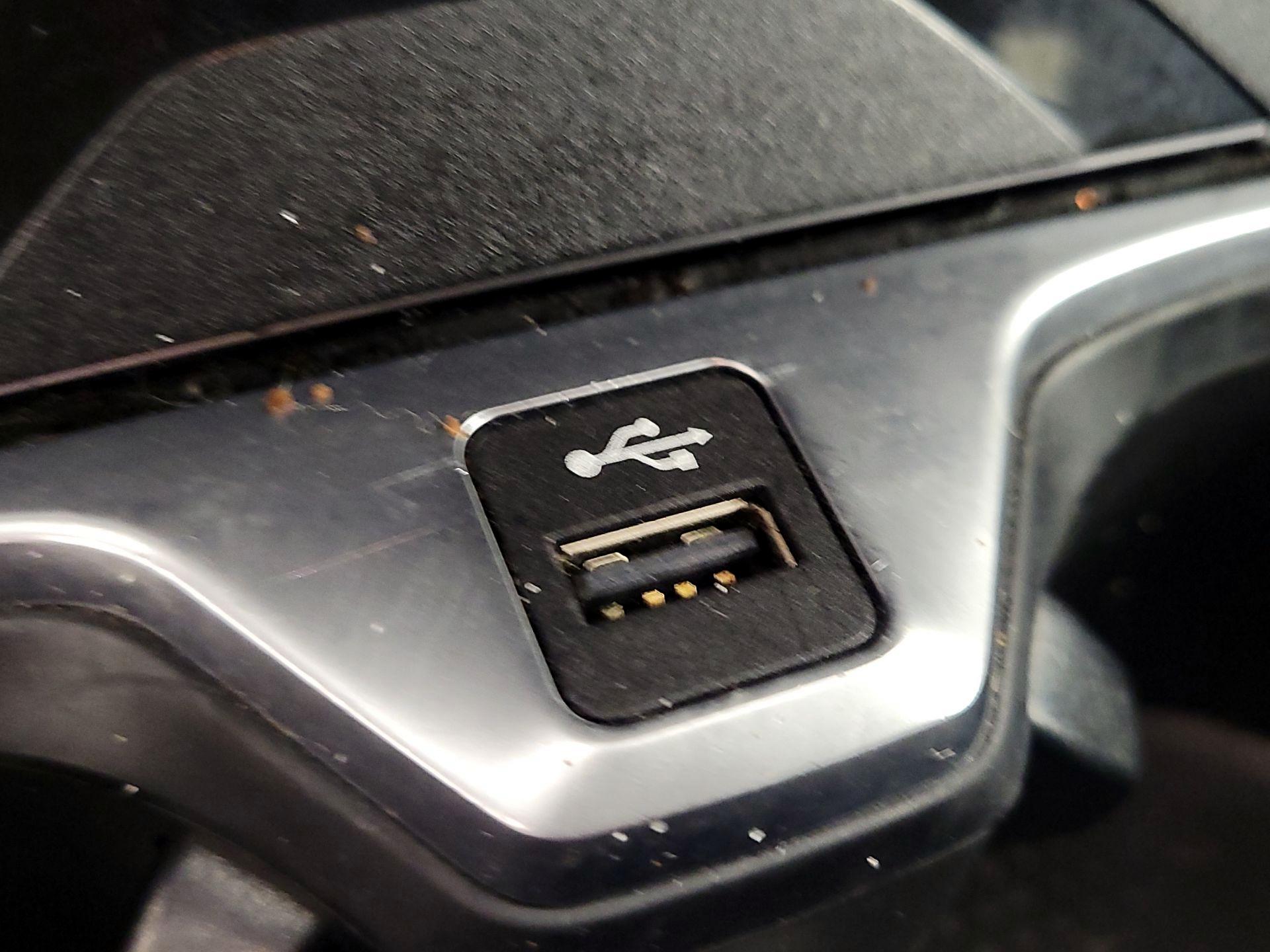 Thumbnail: 2021 BMW 2 Series - 18