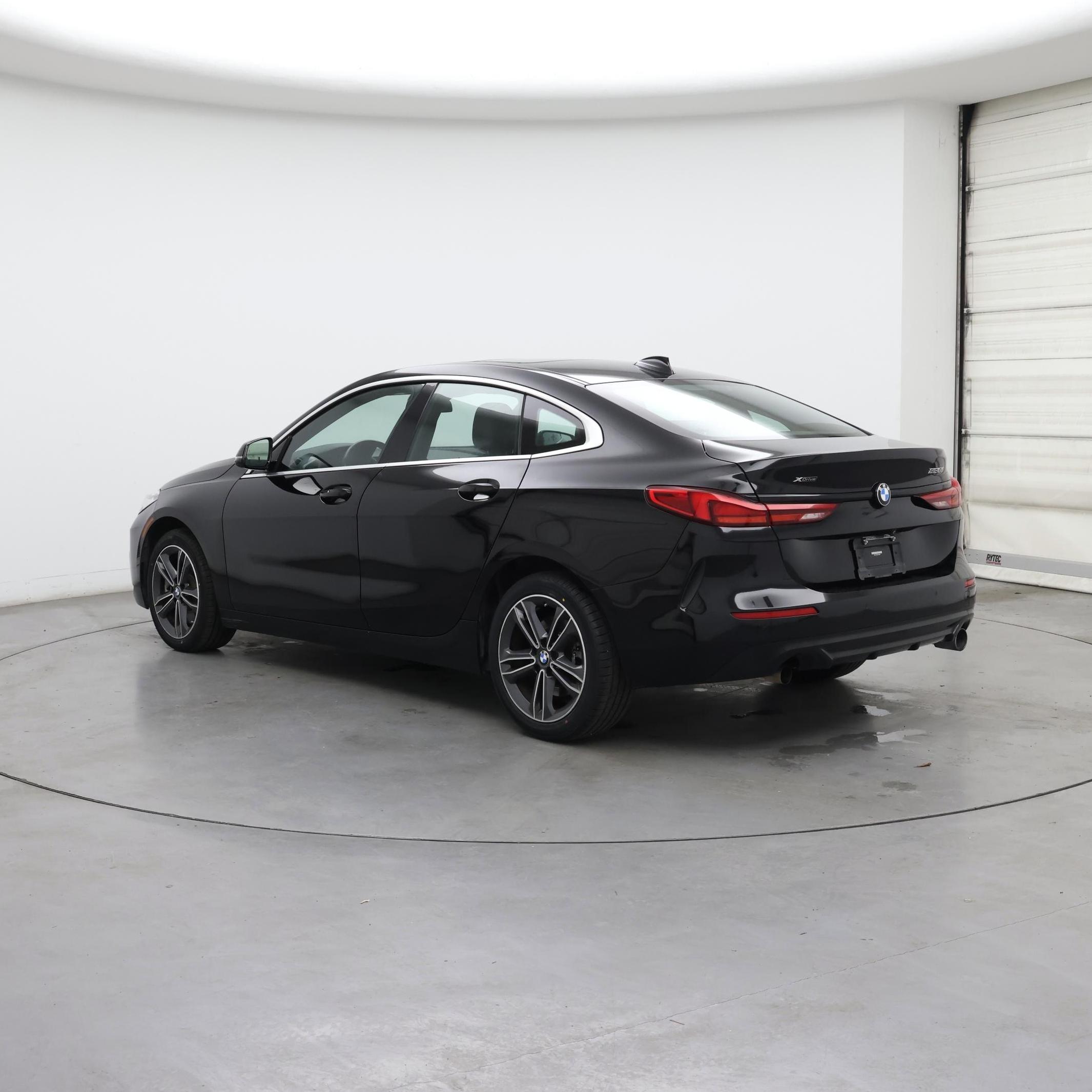 Thumbnail: 2021 BMW 2 Series - 2