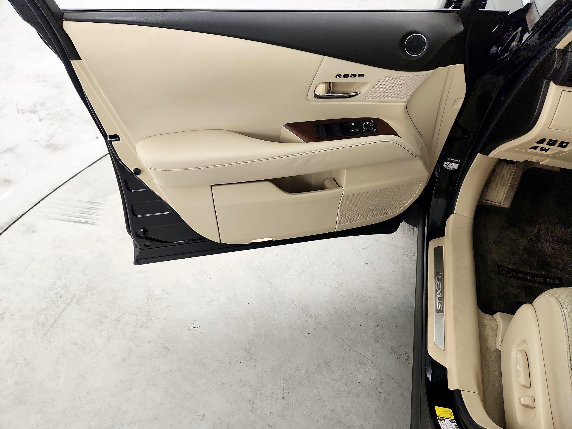 Thumbnail: 2015 Lexus RX - 12