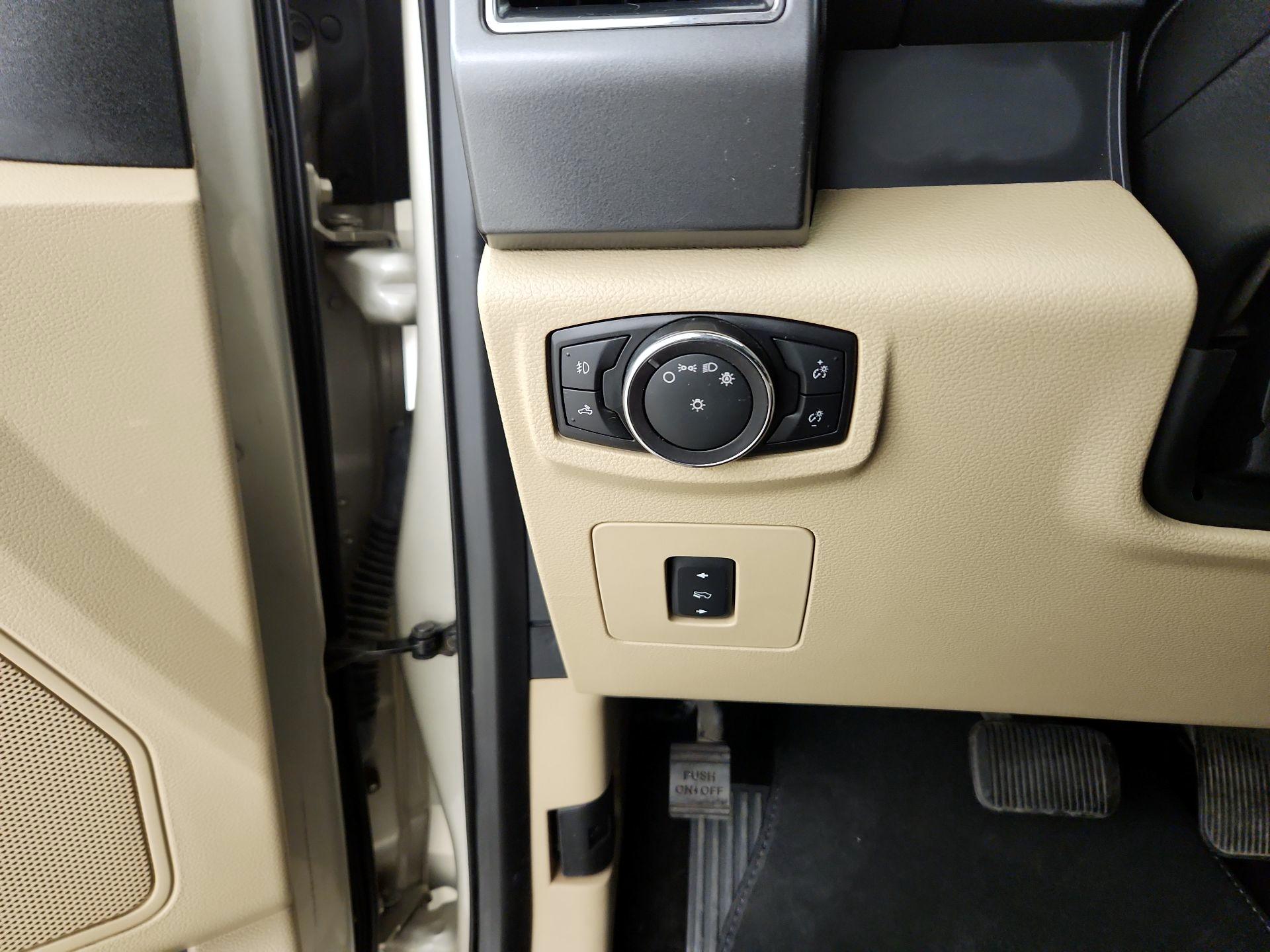 Thumbnail: 2017 Ford F-150 - 11