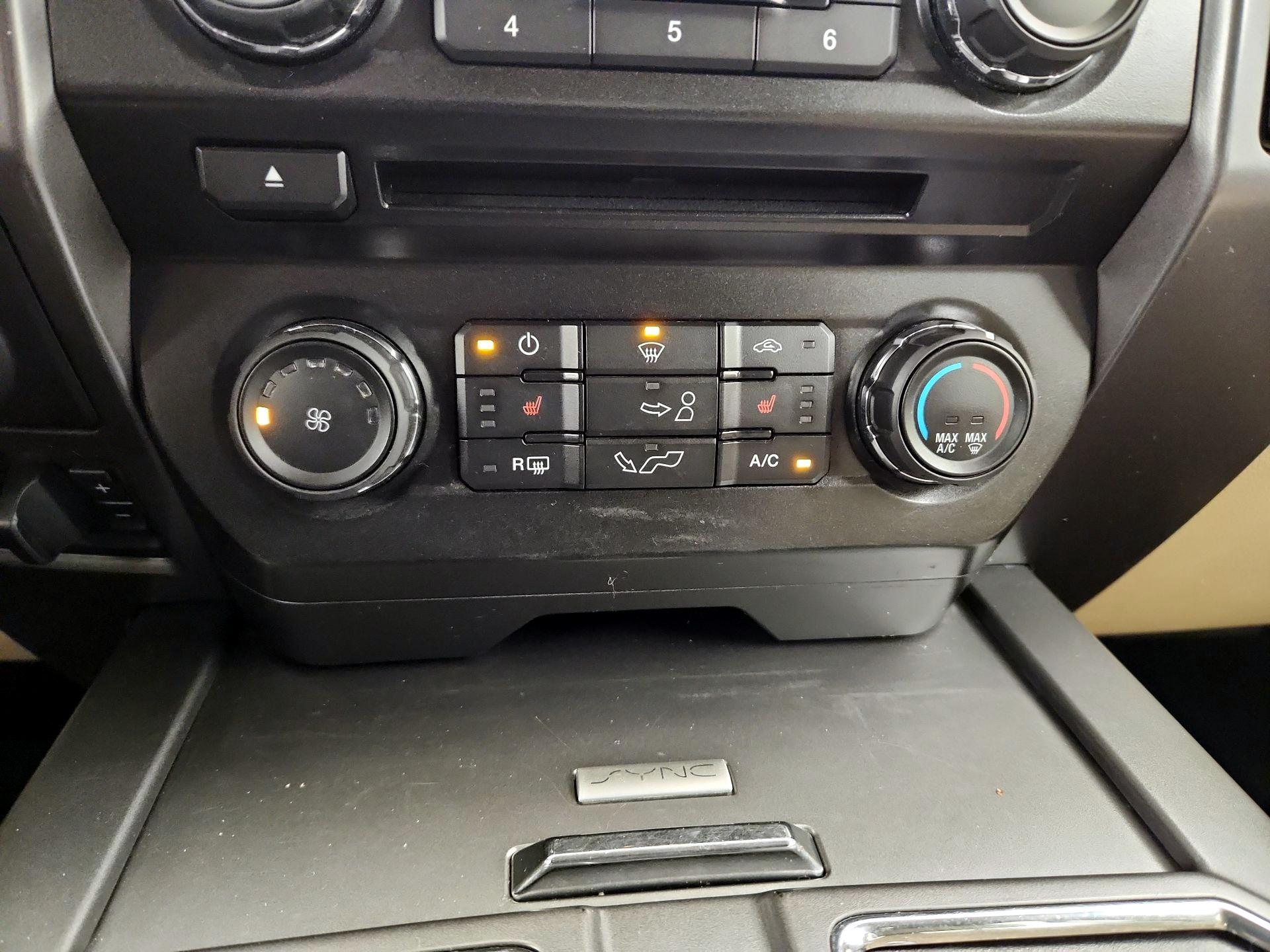 Thumbnail: 2017 Ford F-150 - 15