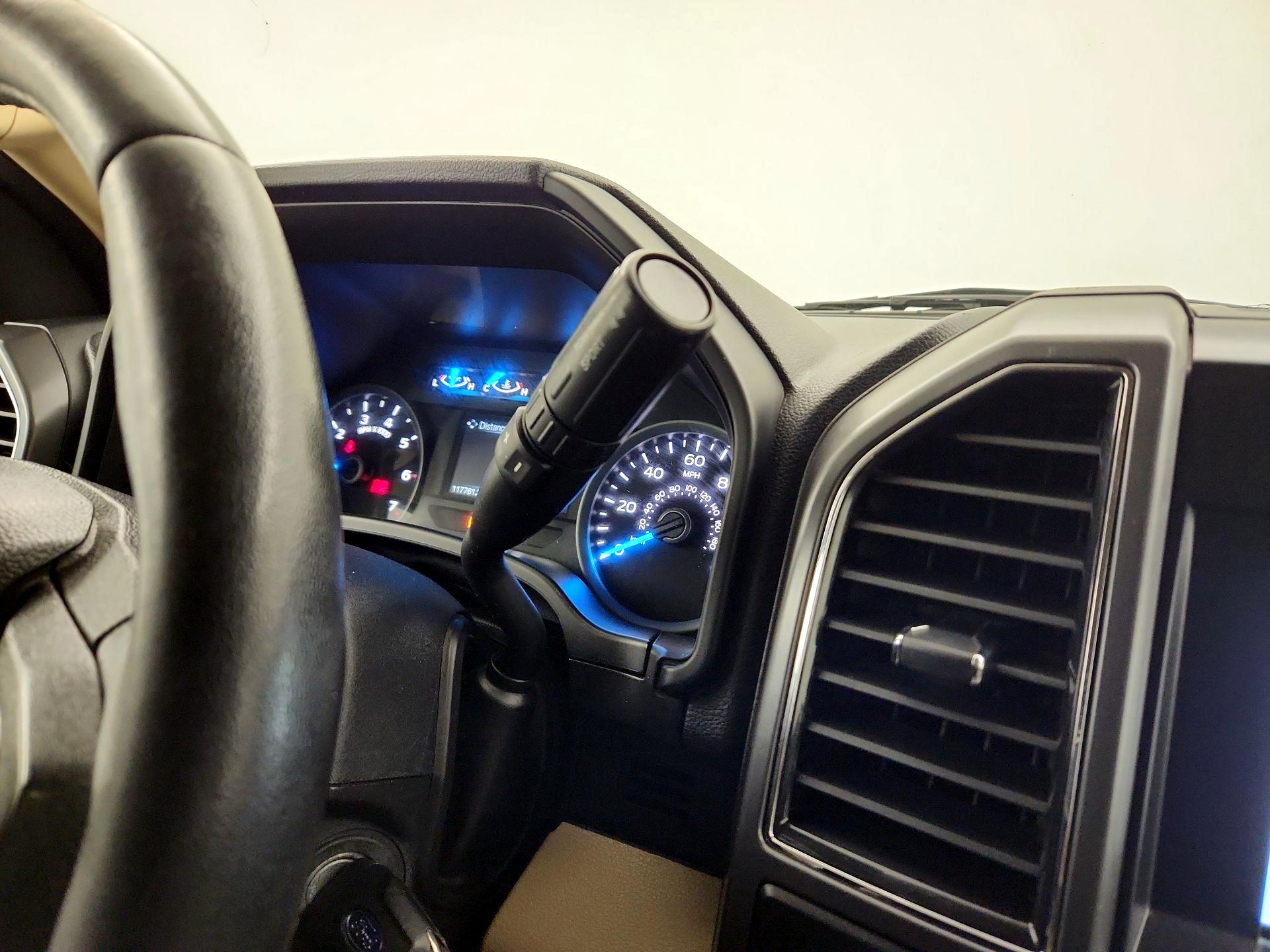 Thumbnail: 2017 Ford F-150 - 16