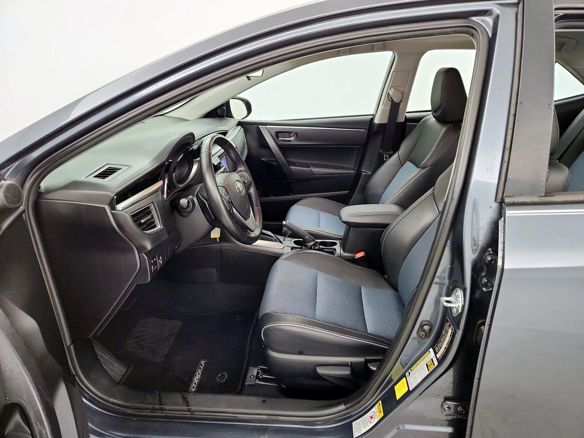 Thumbnail: 2015 Toyota Corolla - 11