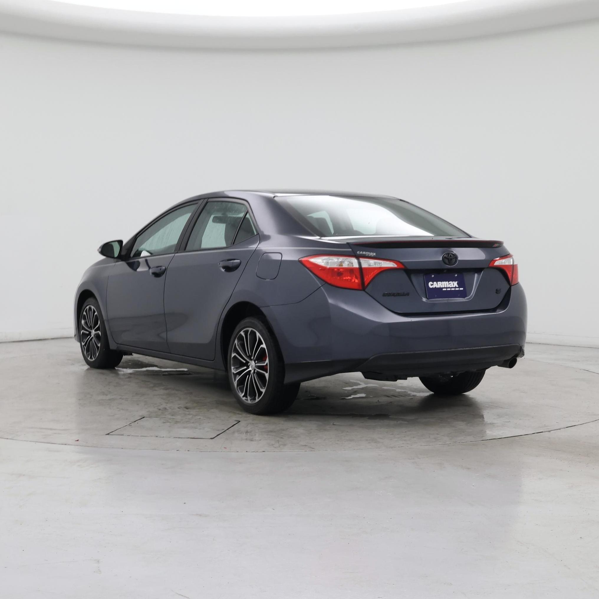 Thumbnail: 2015 Toyota Corolla - 2