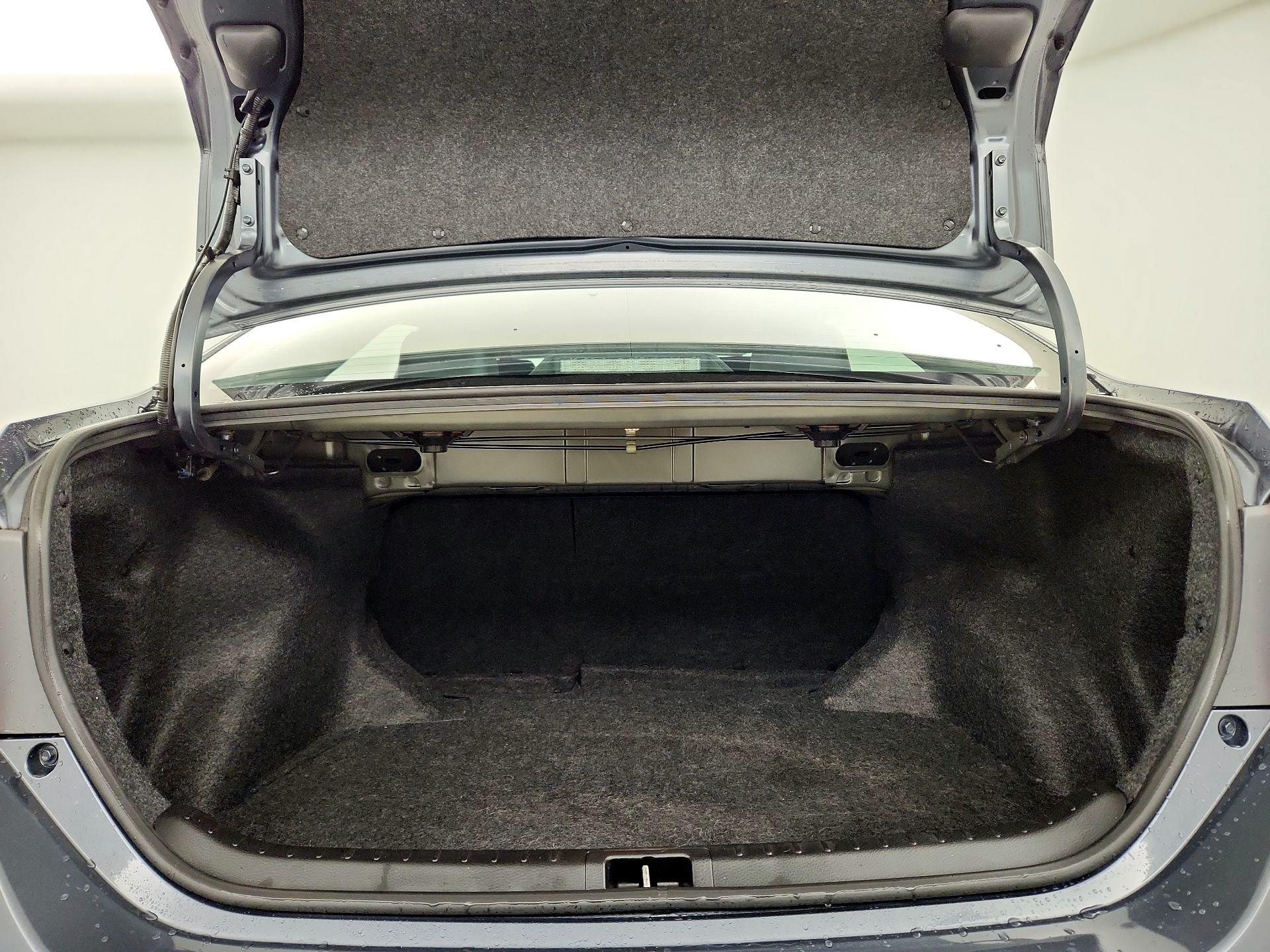 Thumbnail: 2015 Toyota Corolla - 20